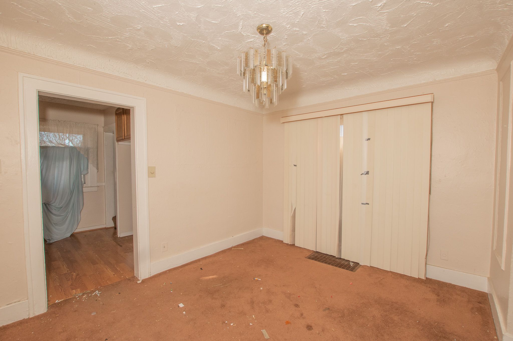 13918 INDIANA Street