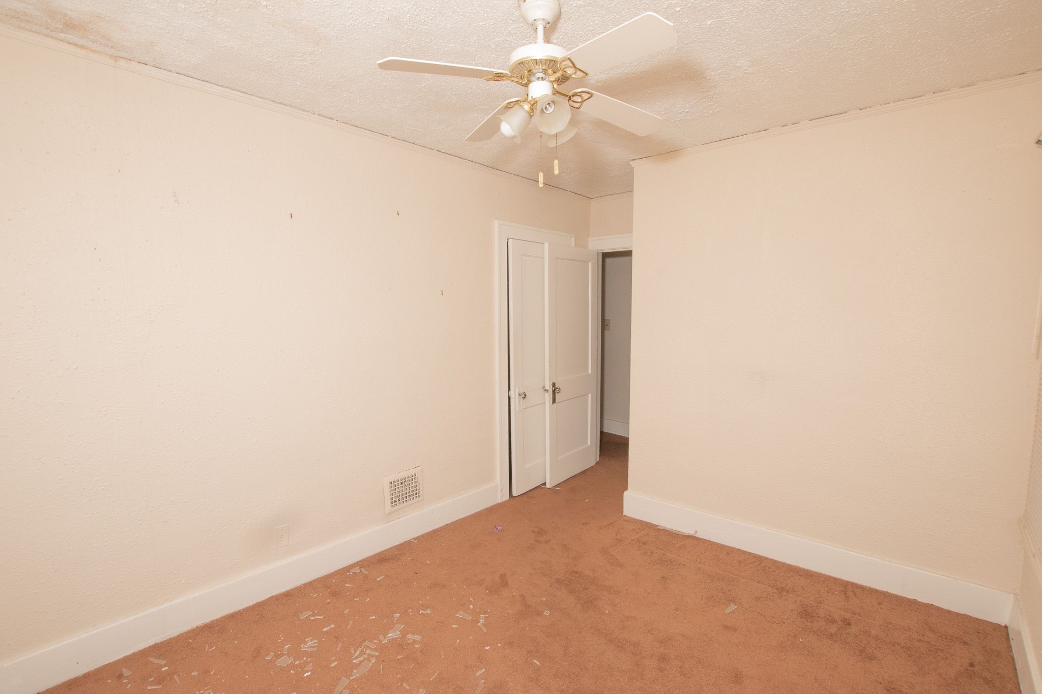 13918 INDIANA Street