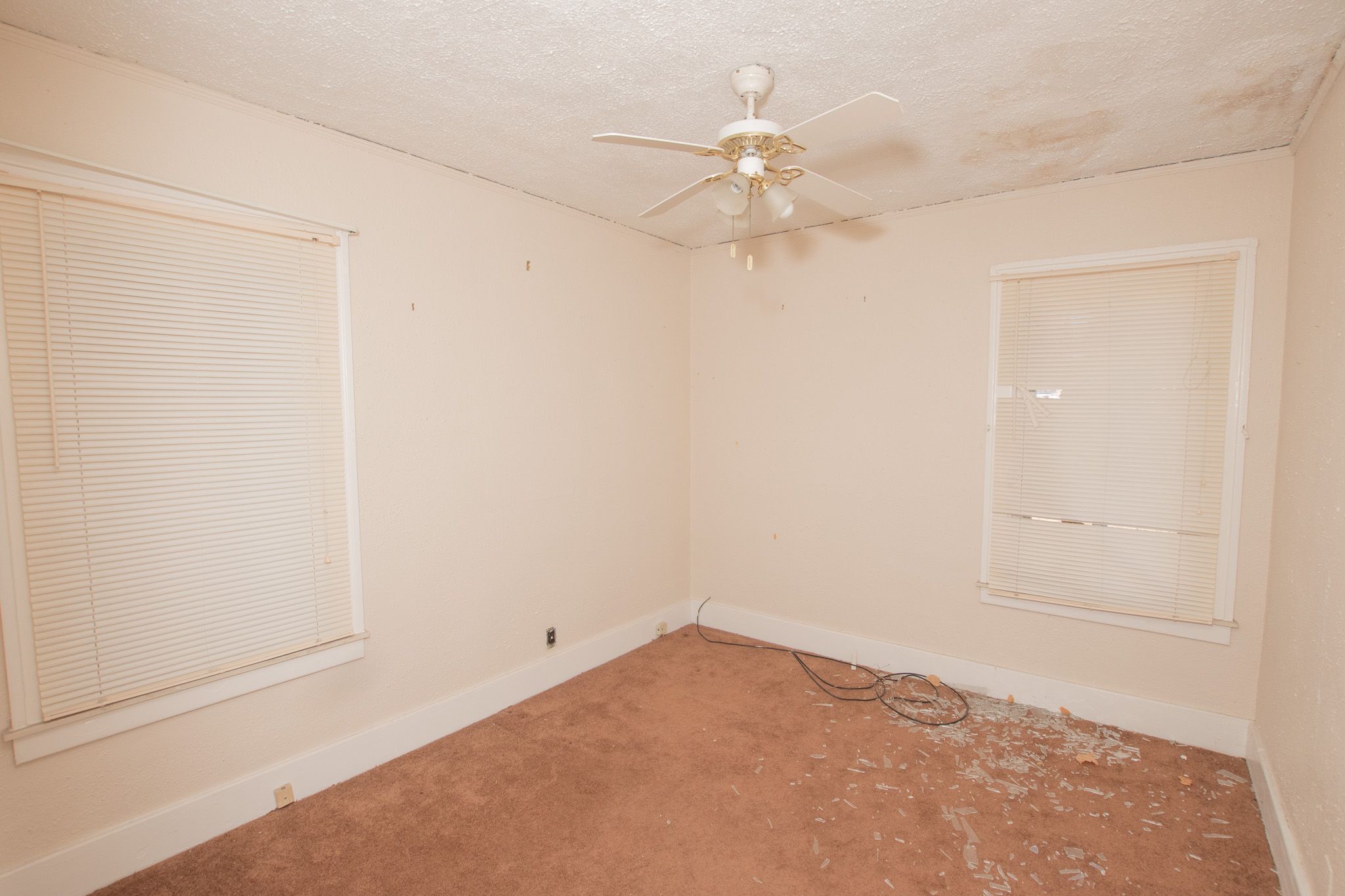 13918 INDIANA Street