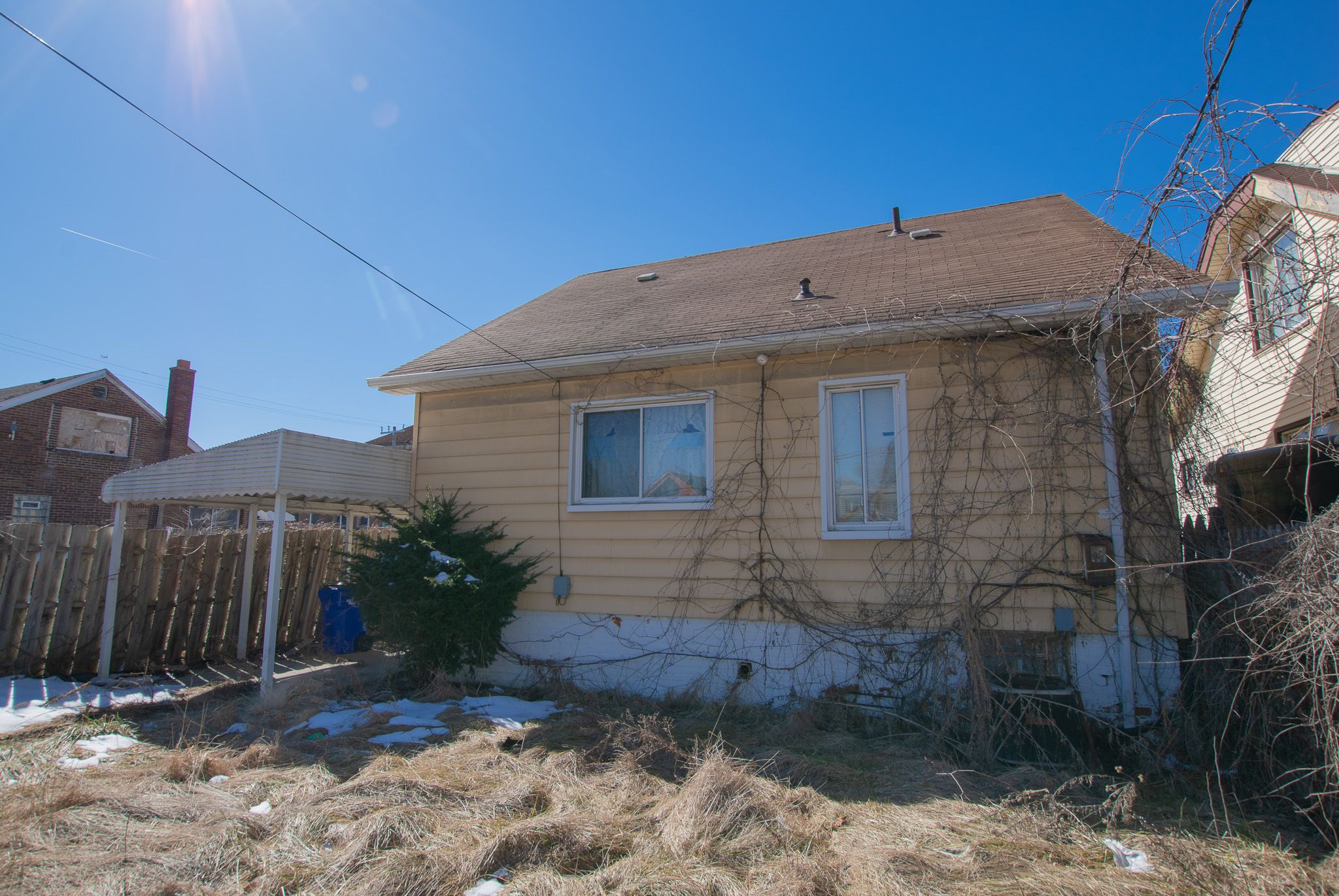 13918 INDIANA Street