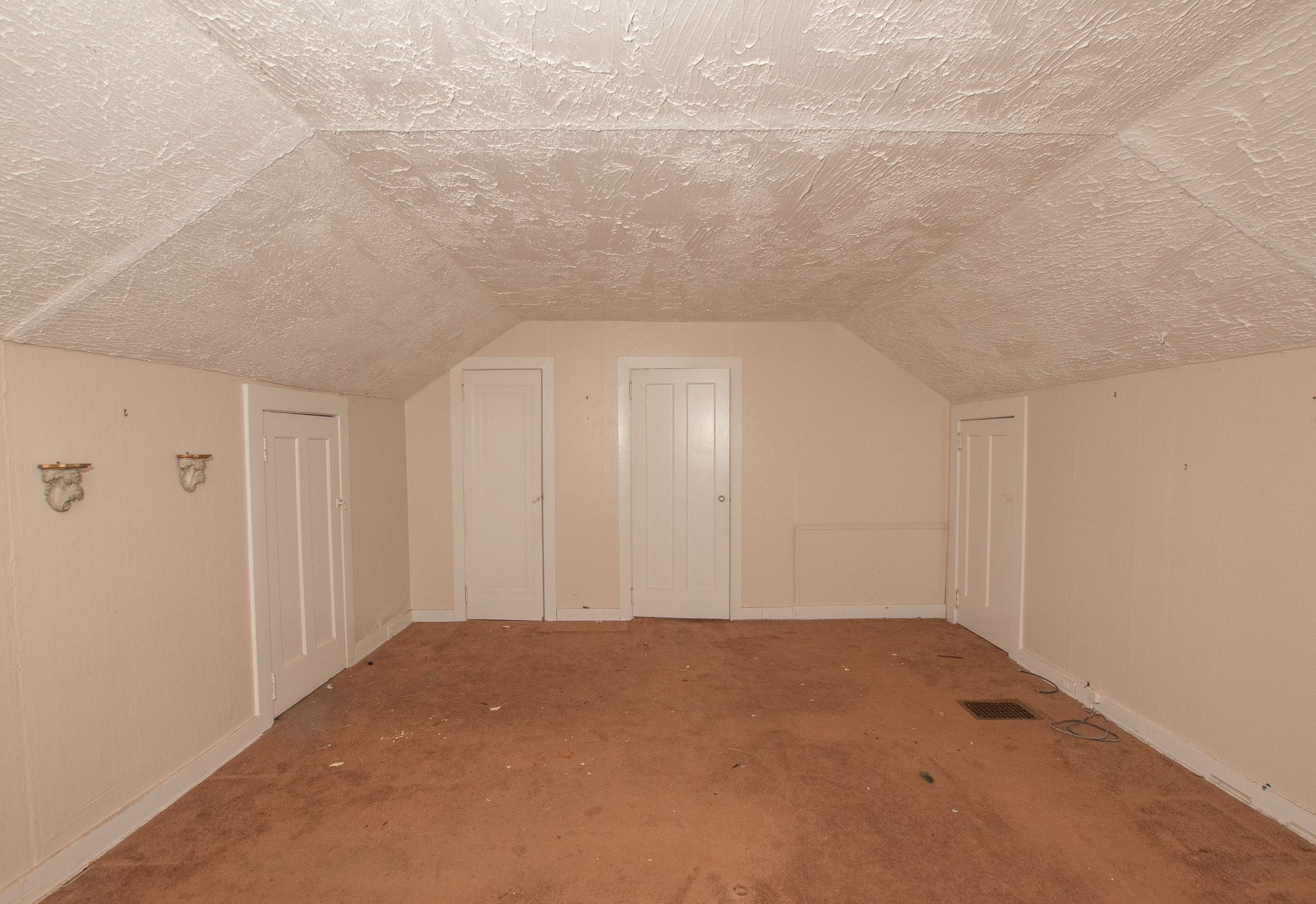 13918 INDIANA Street