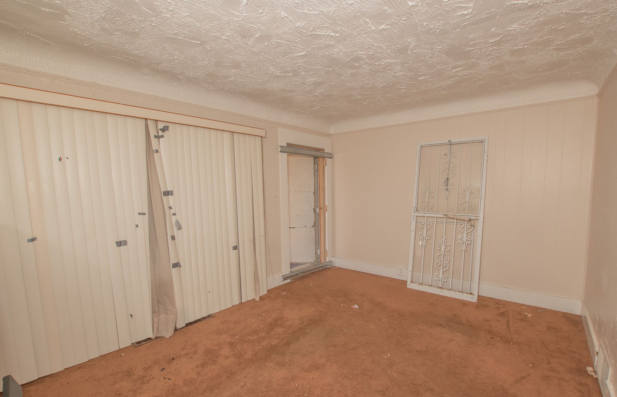 13918 INDIANA Street