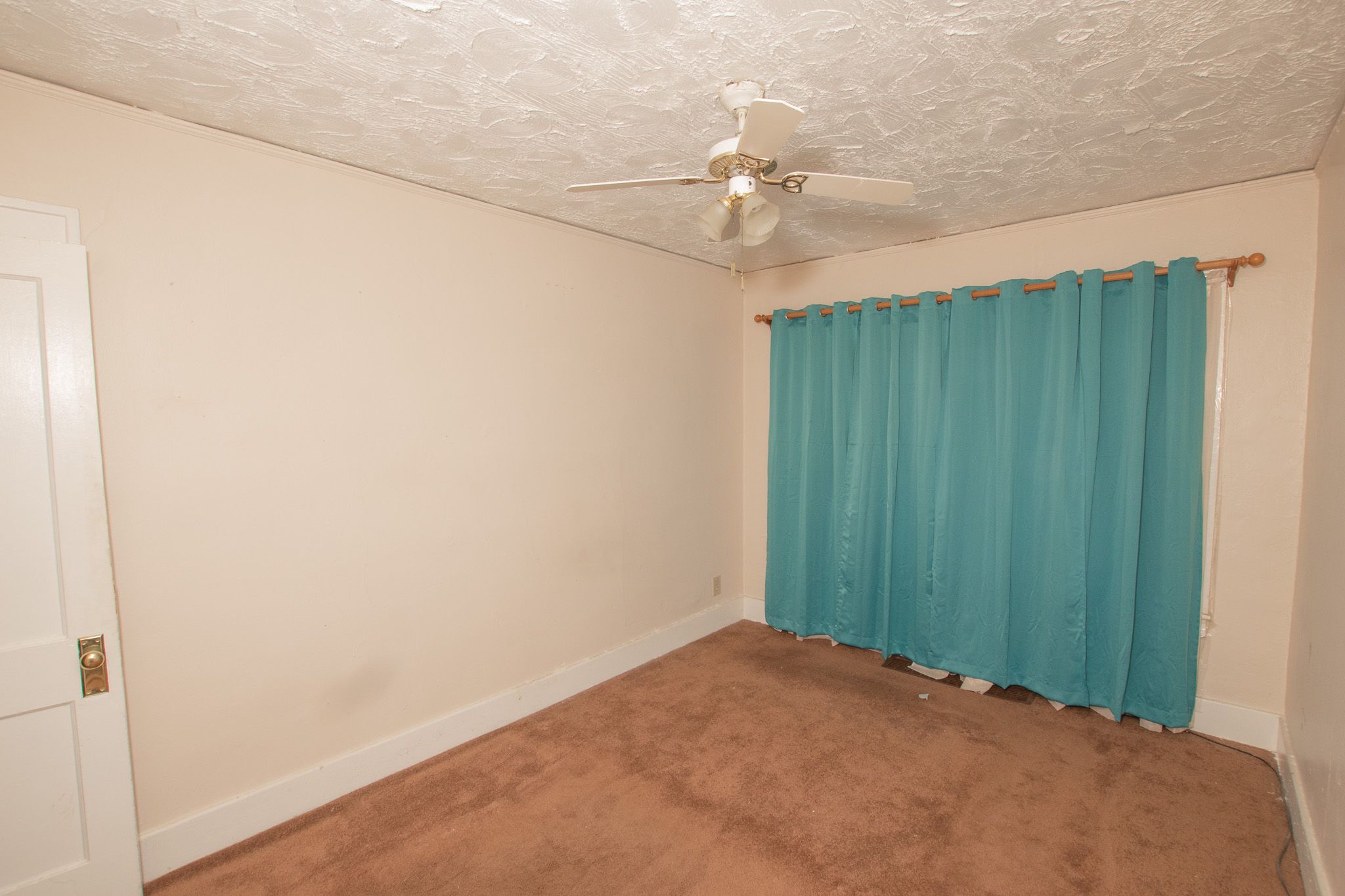 13918 INDIANA Street