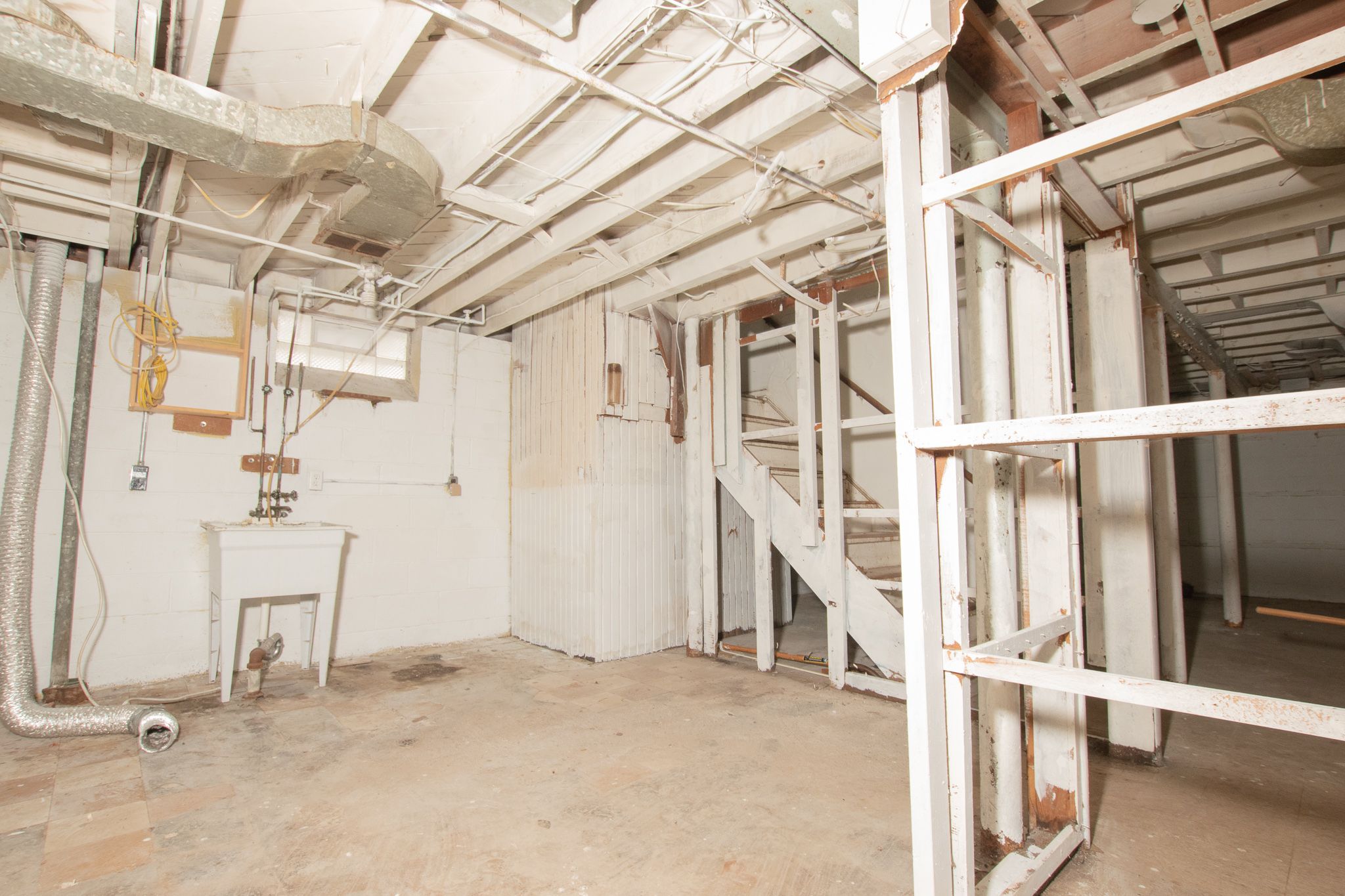 12914 RUTHERFORD Street