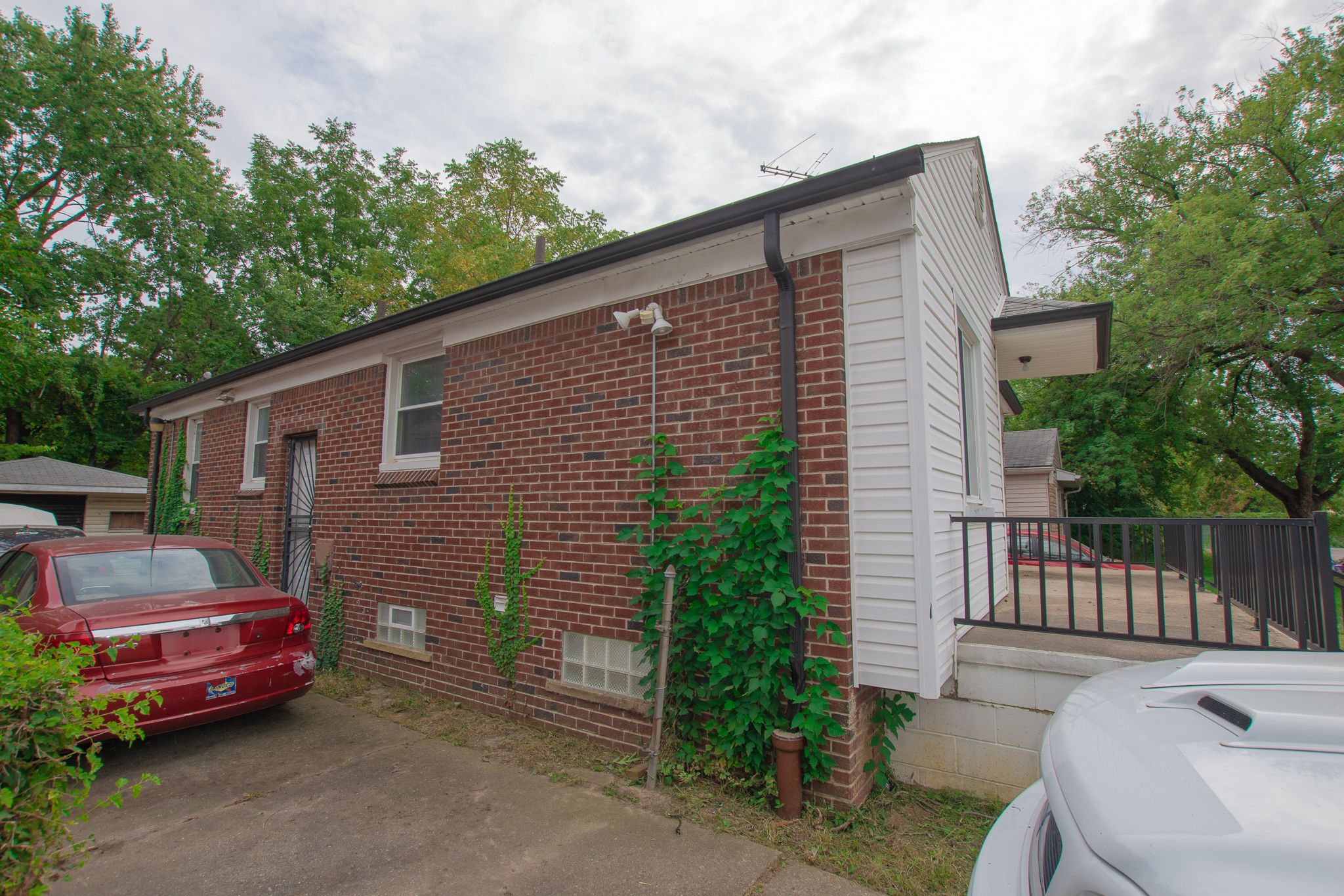 12914 RUTHERFORD Street