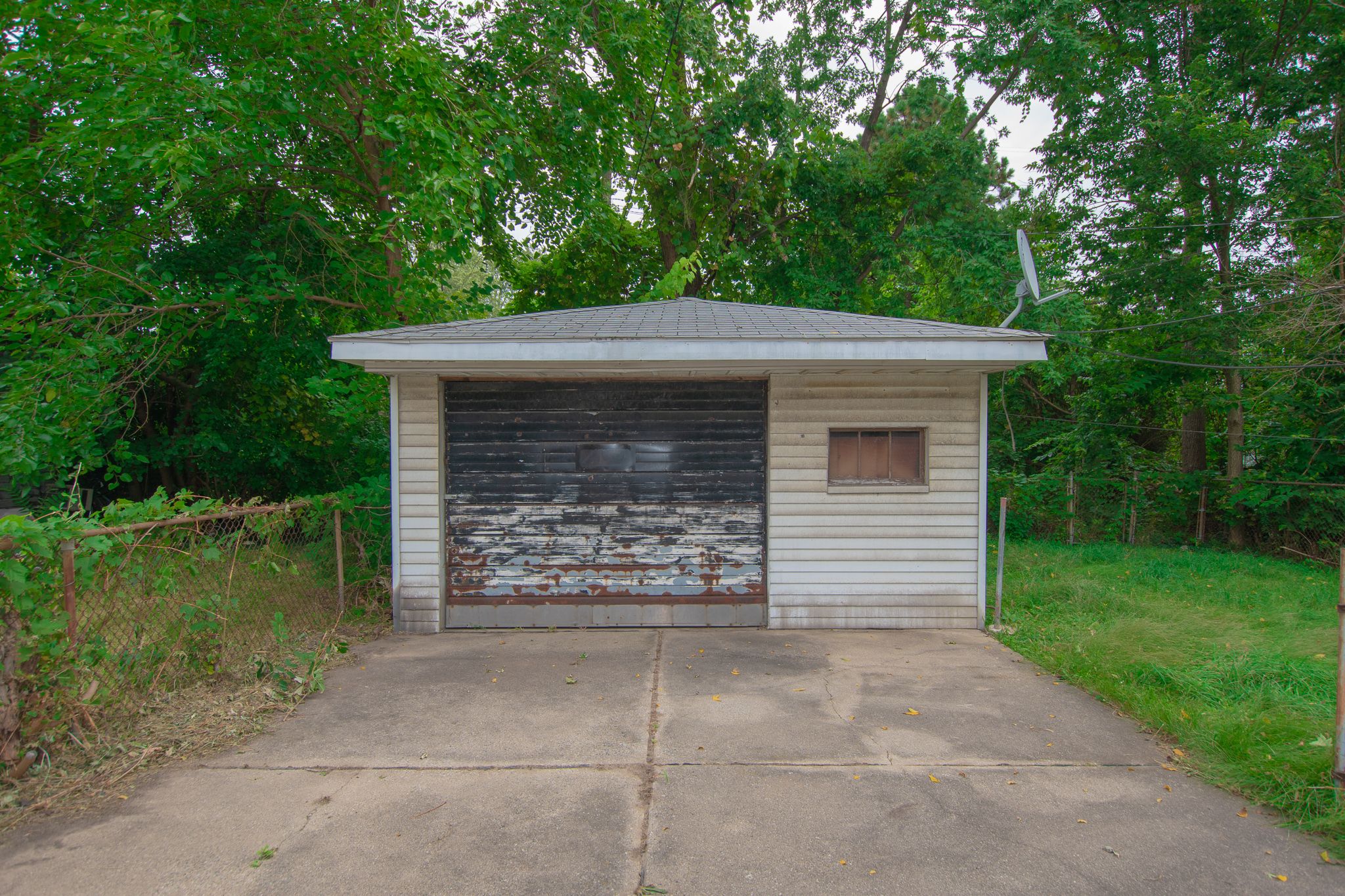 12914 RUTHERFORD Street