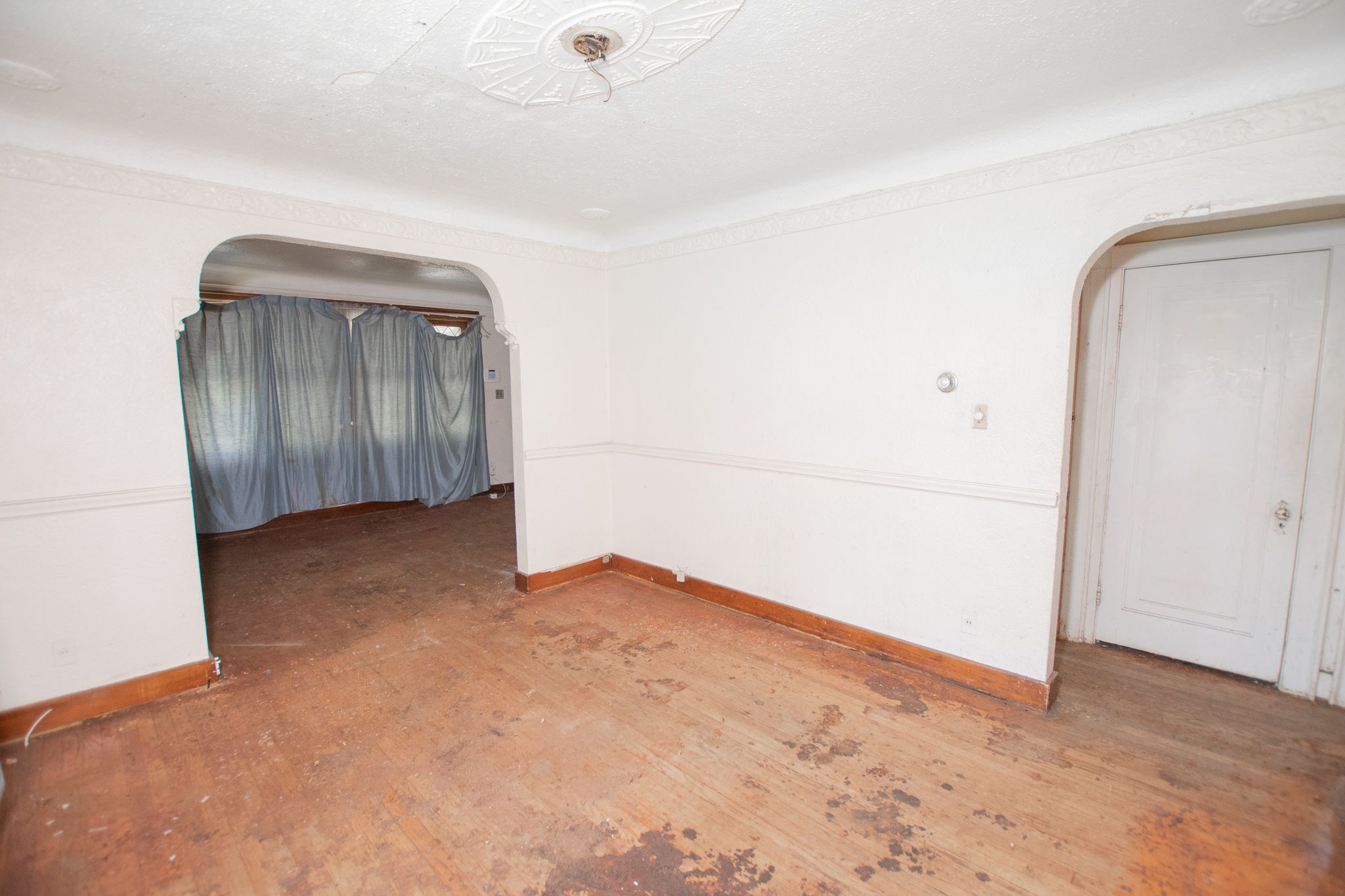 13535 SAINT MARYS Street