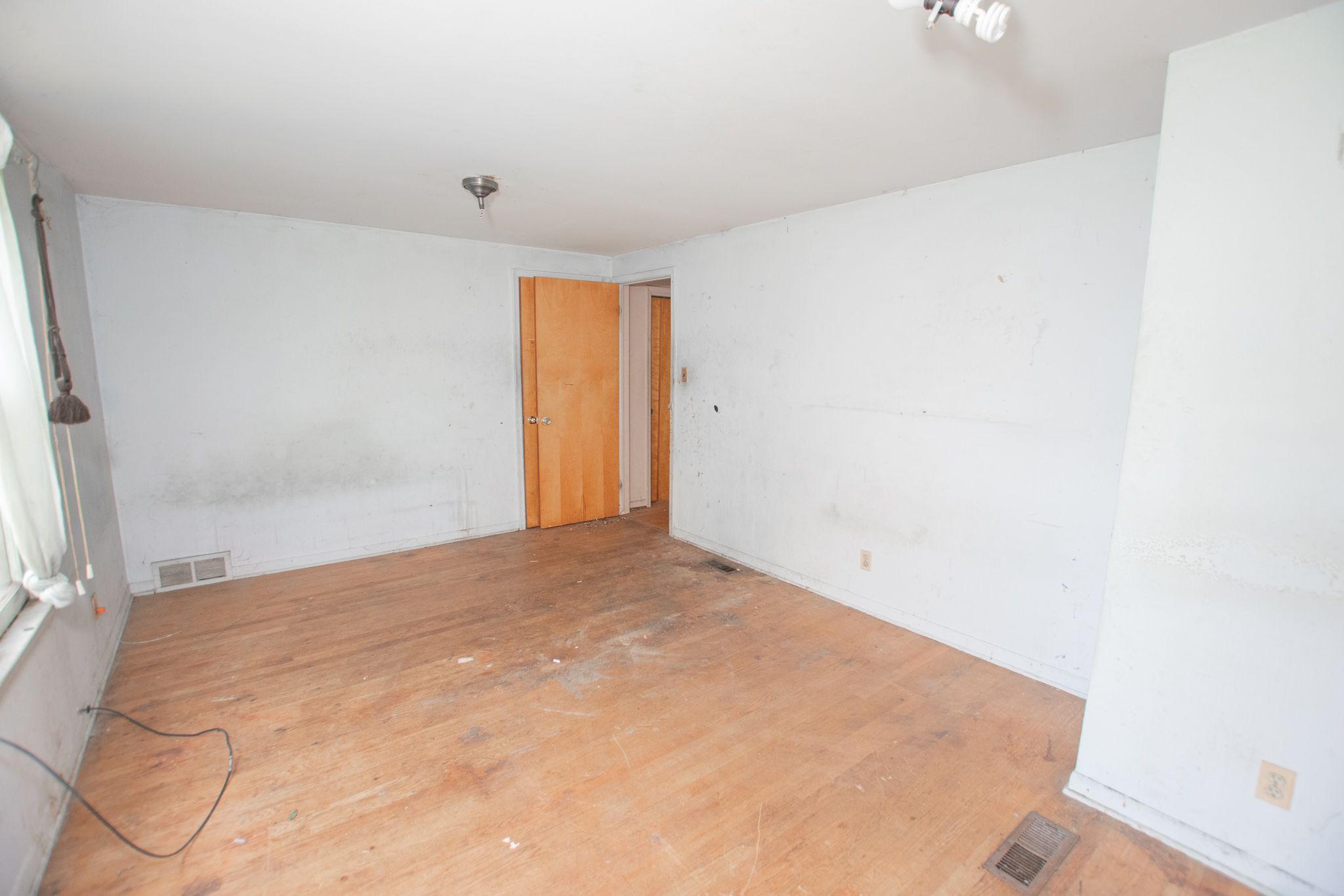 13535 SAINT MARYS Street