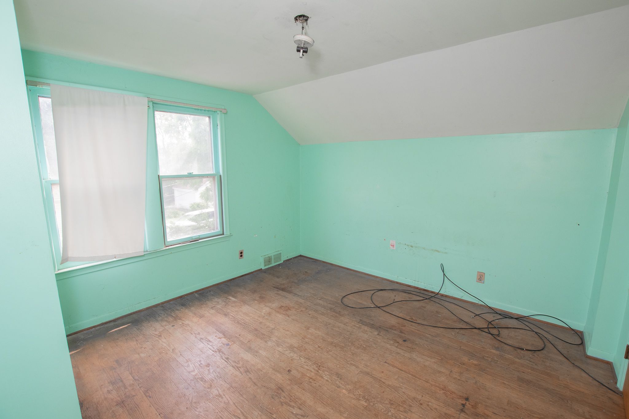 13535 SAINT MARYS Street