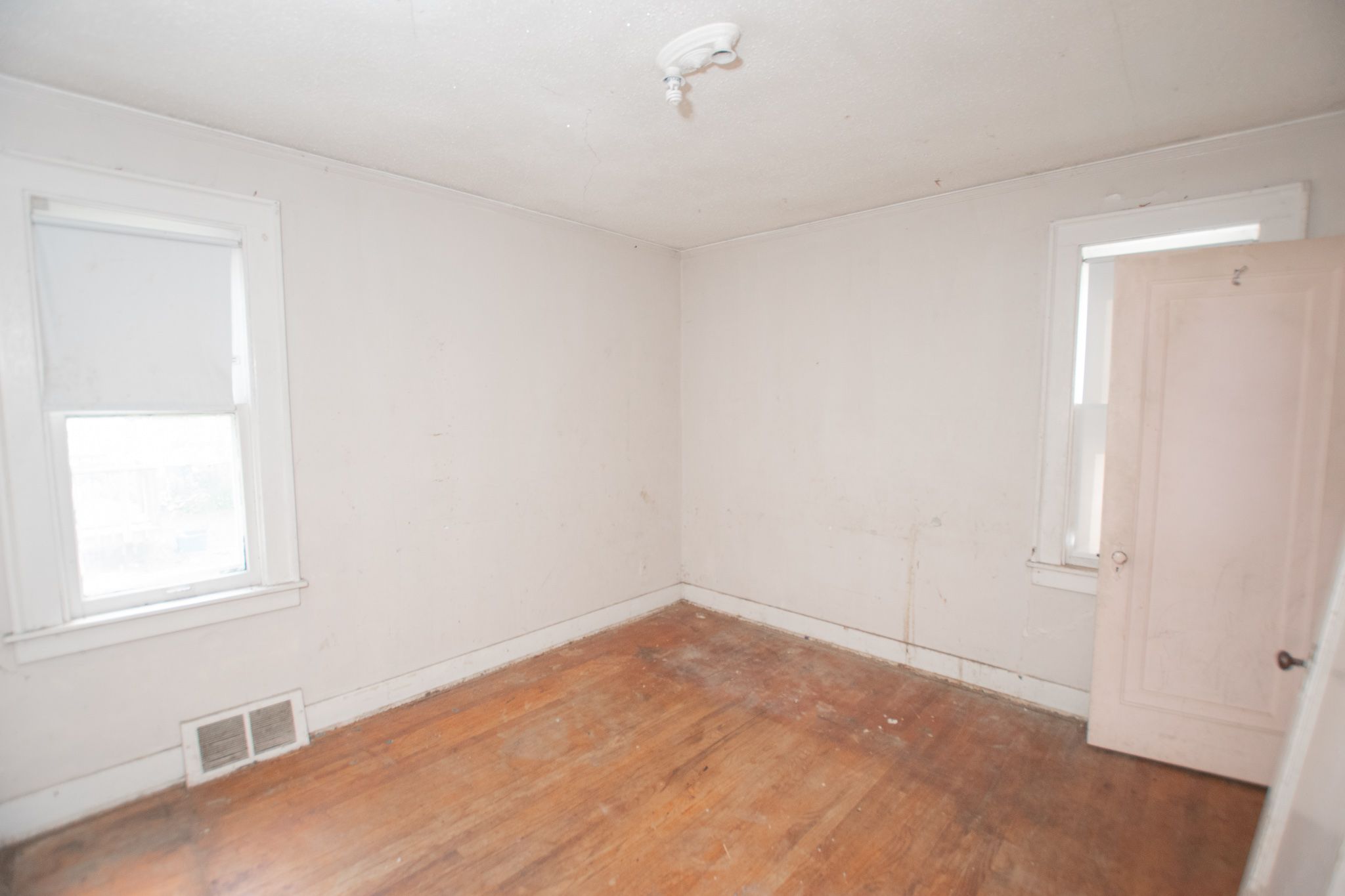 13535 SAINT MARYS Street