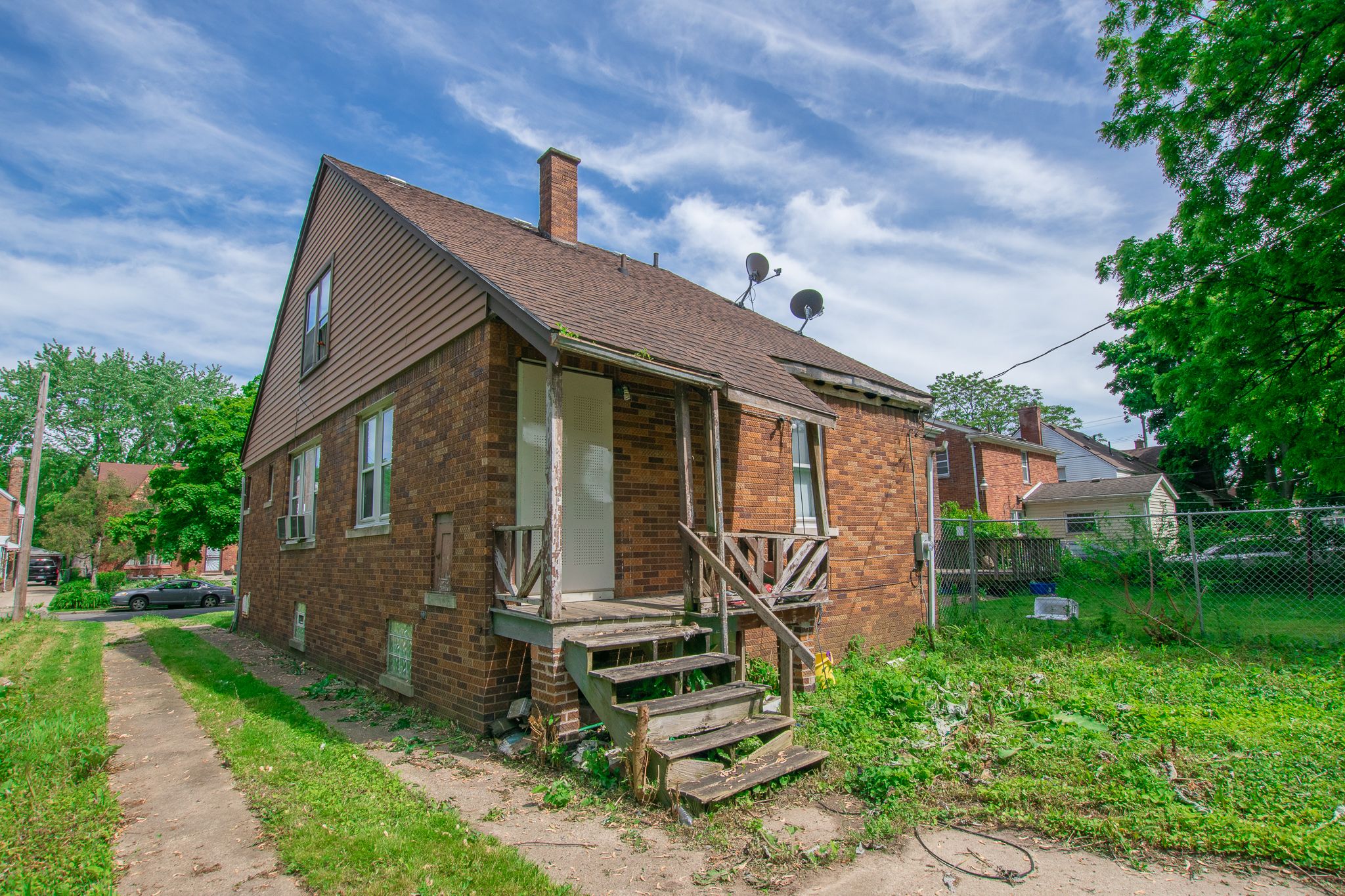 13535 SAINT MARYS Street