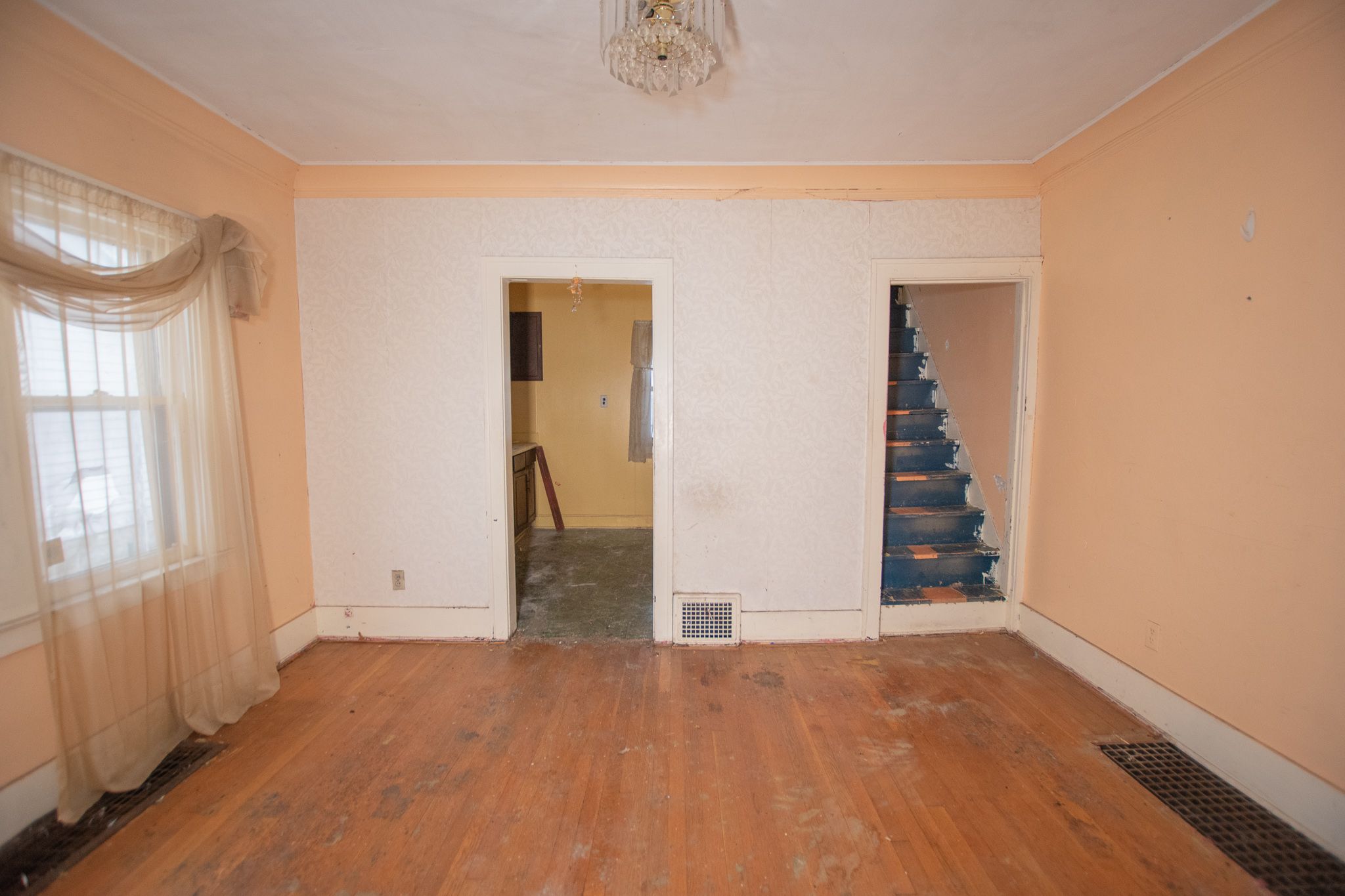 16135 SANTA ROSA Drive