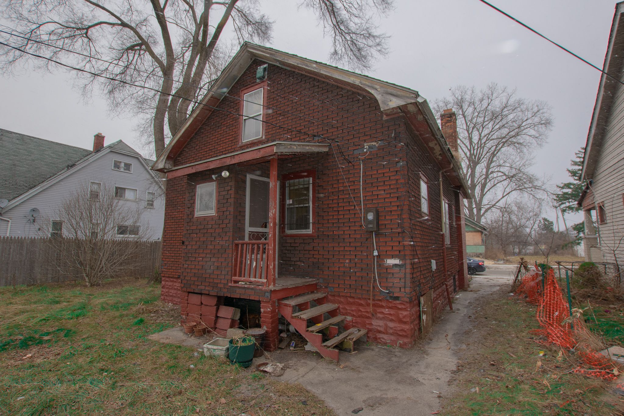 16135 SANTA ROSA Drive