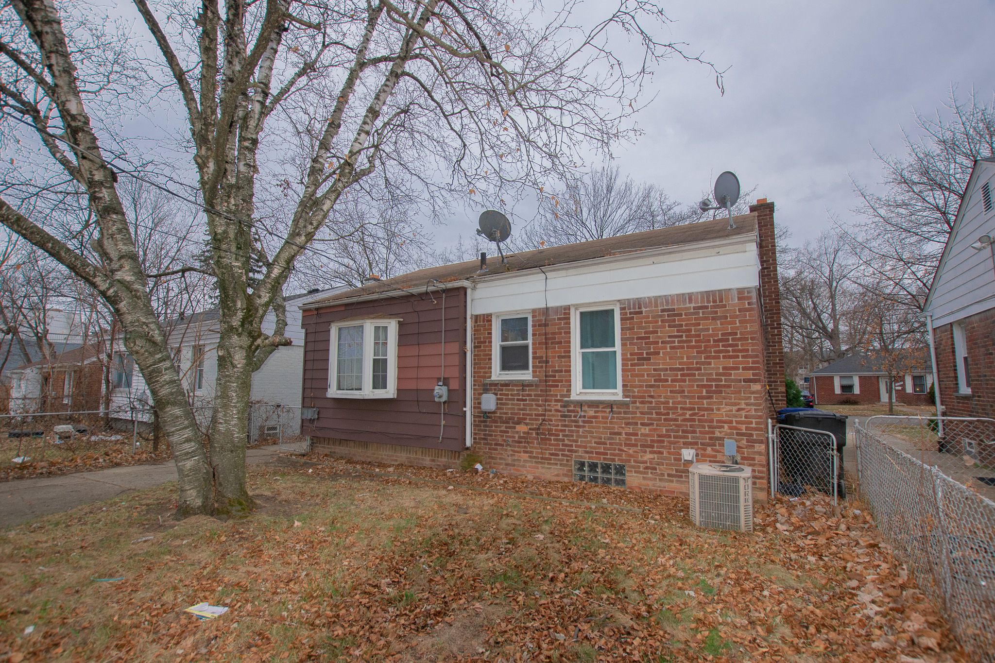 12622 RIVERVIEW Street