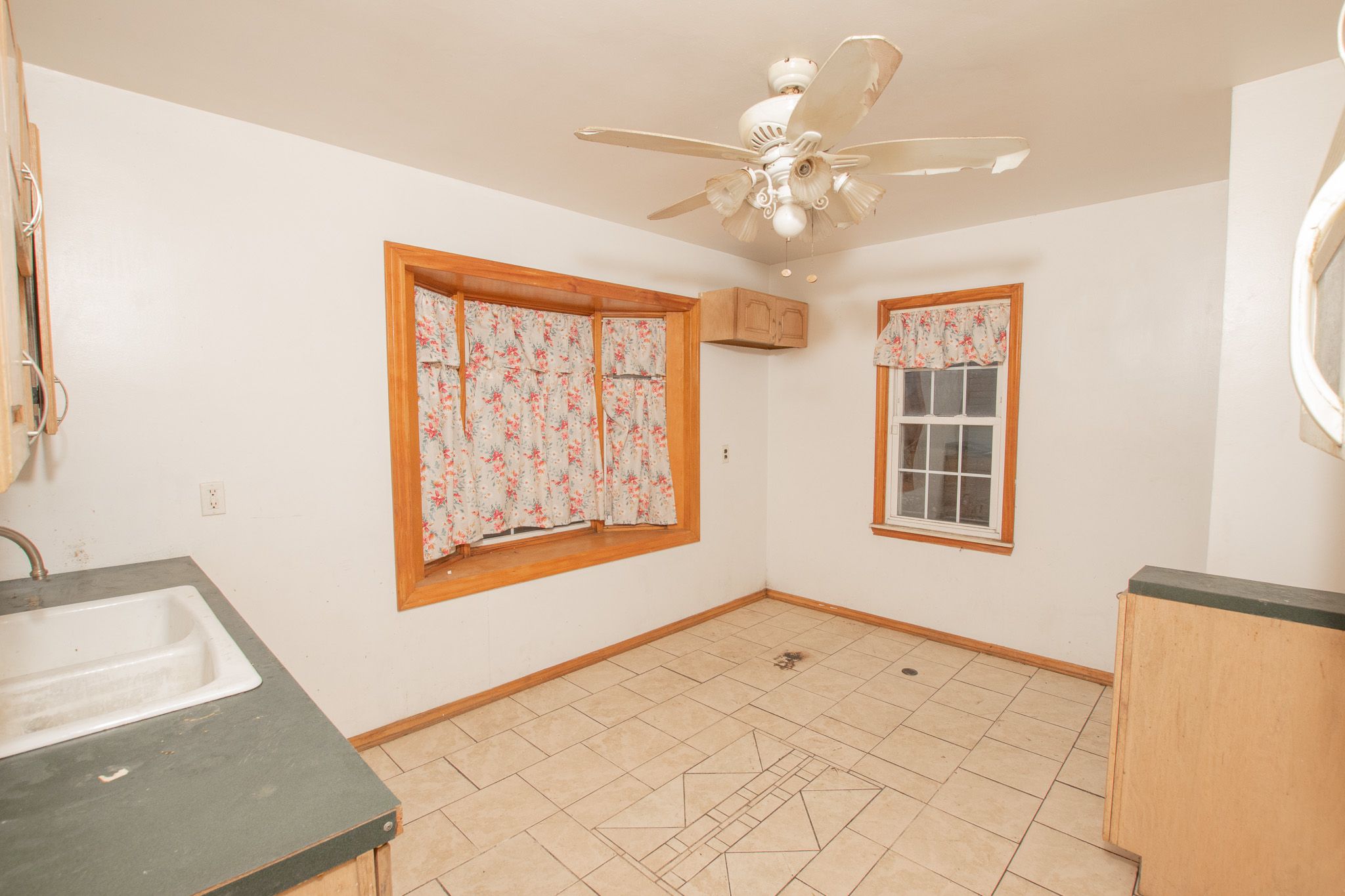 12622 RIVERVIEW Street