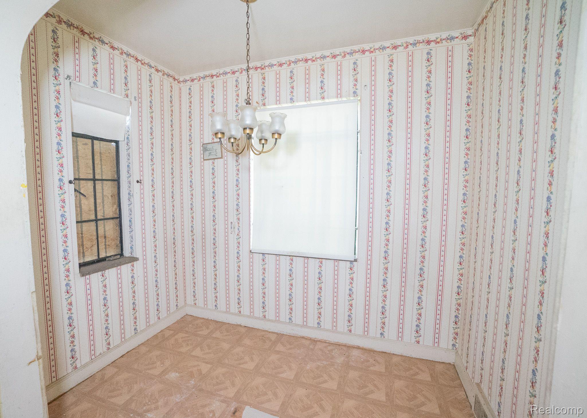 18118 SORRENTO Street