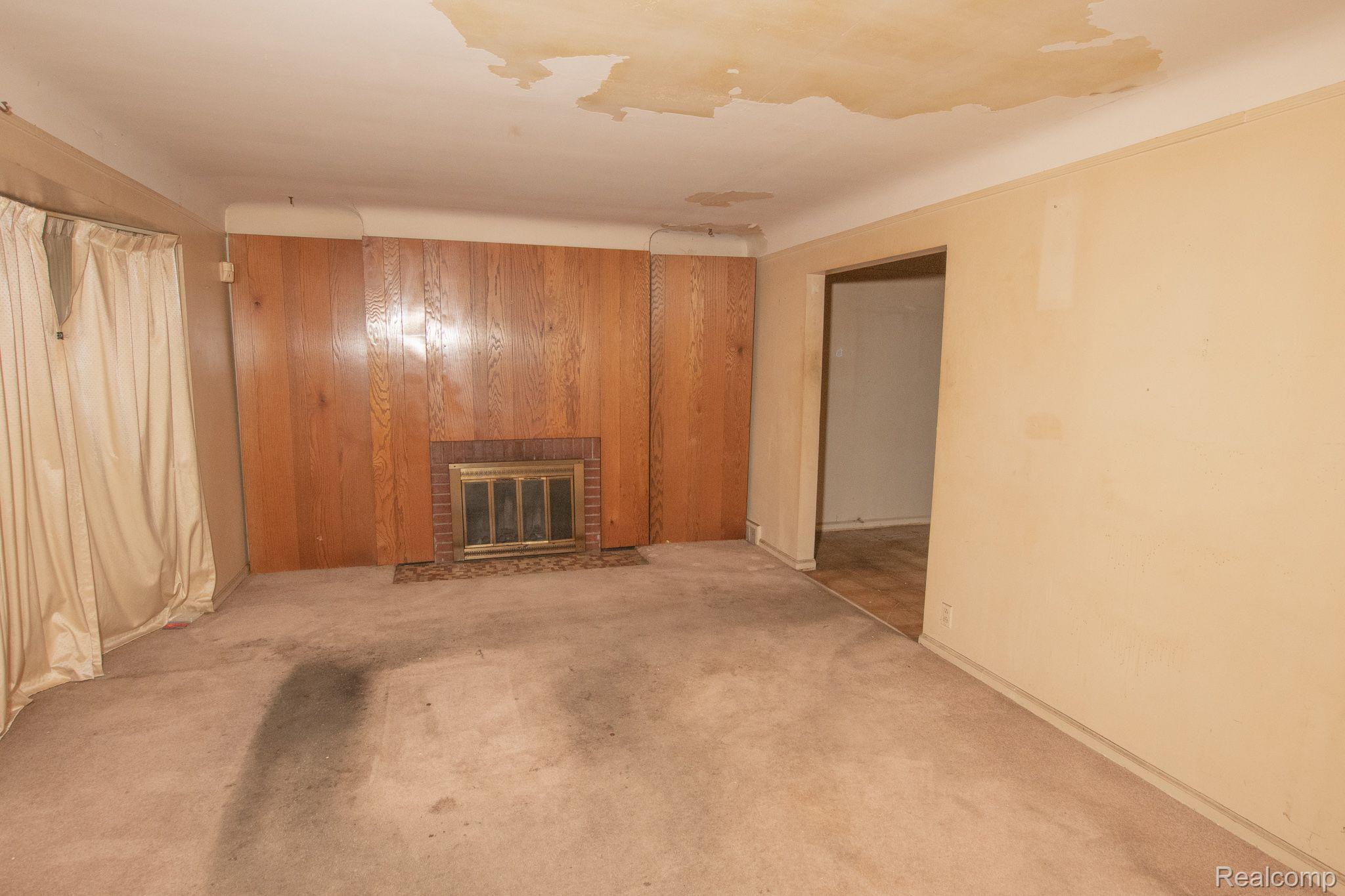 11401 GRANDVILLE Avenue