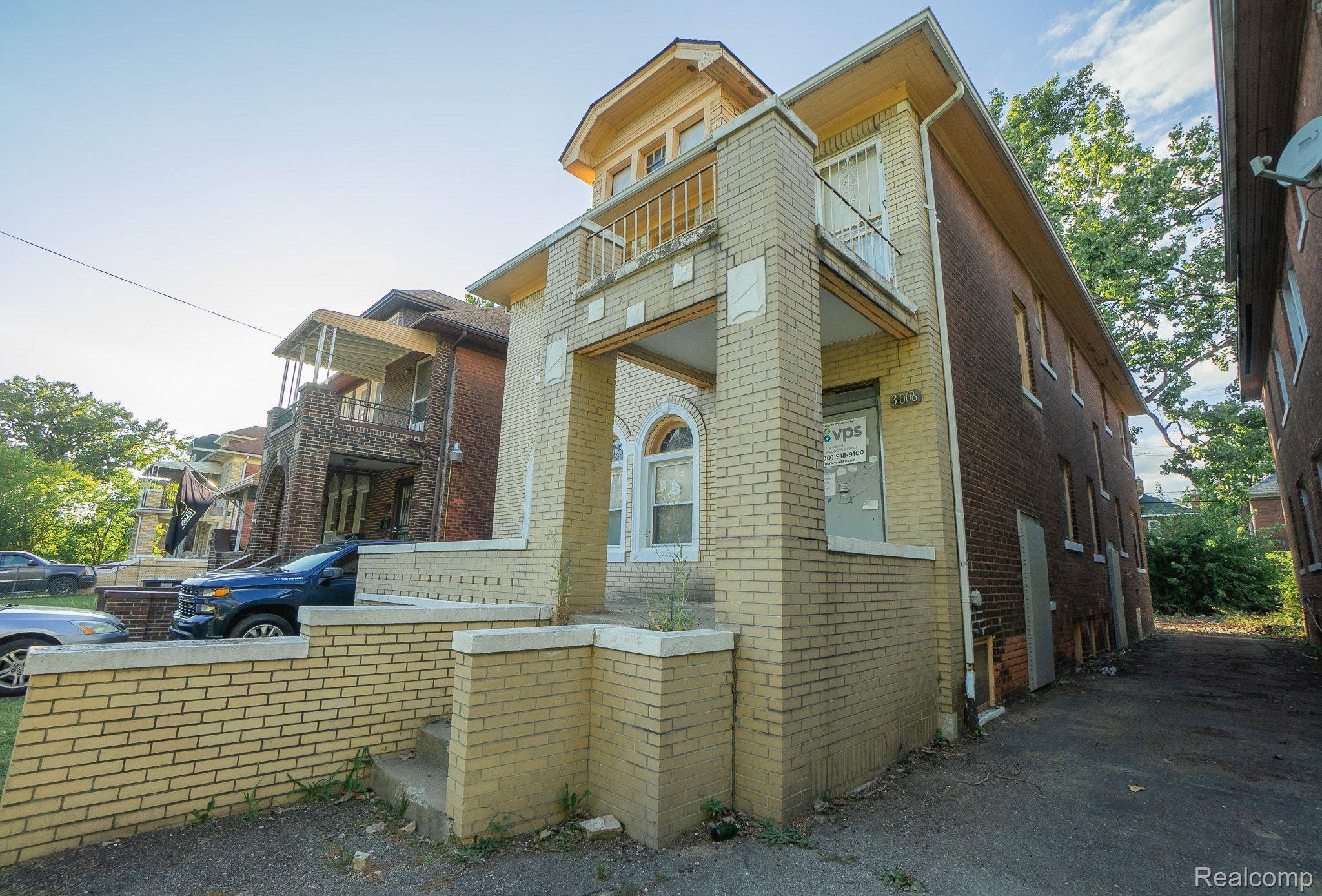 3008 CORTLAND Street