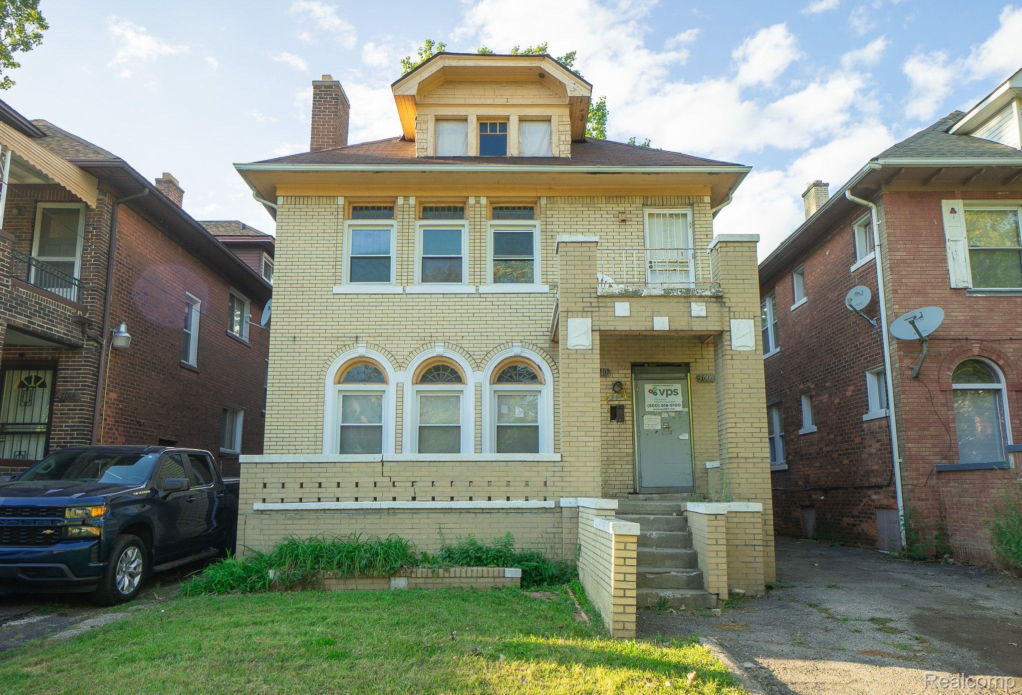 3008 CORTLAND Street