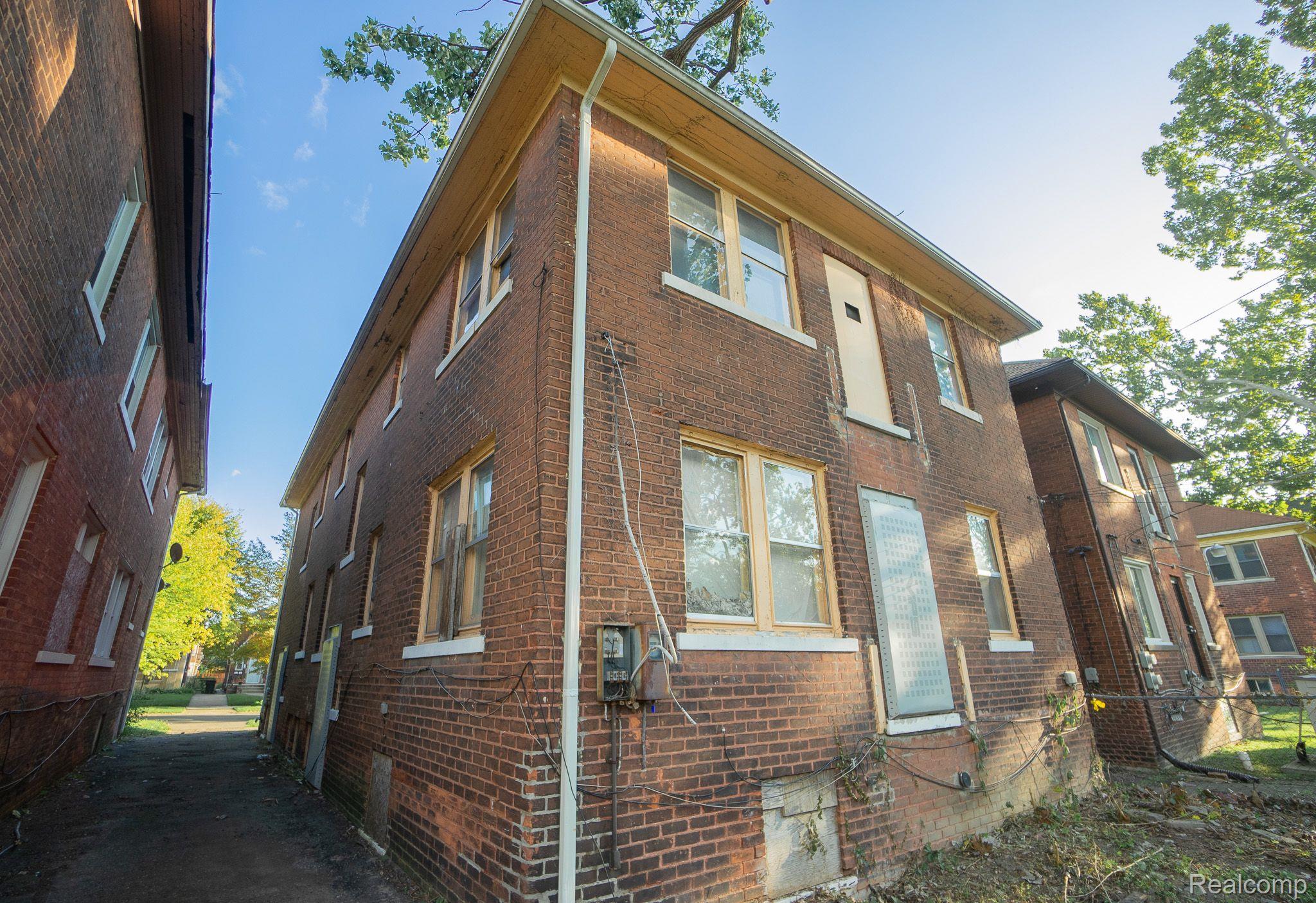 3008 CORTLAND Street