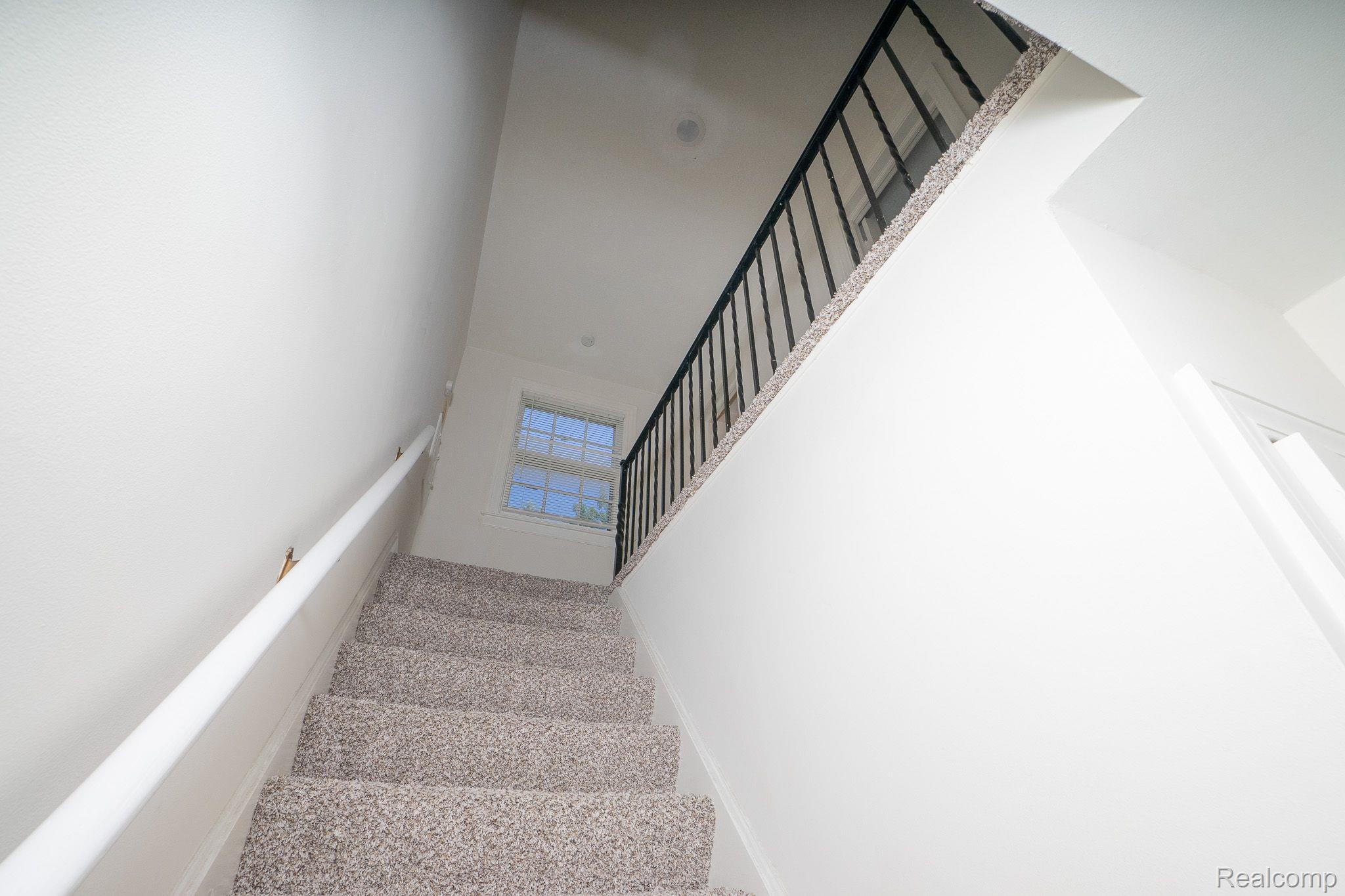 5290 DEVONSHIRE Road