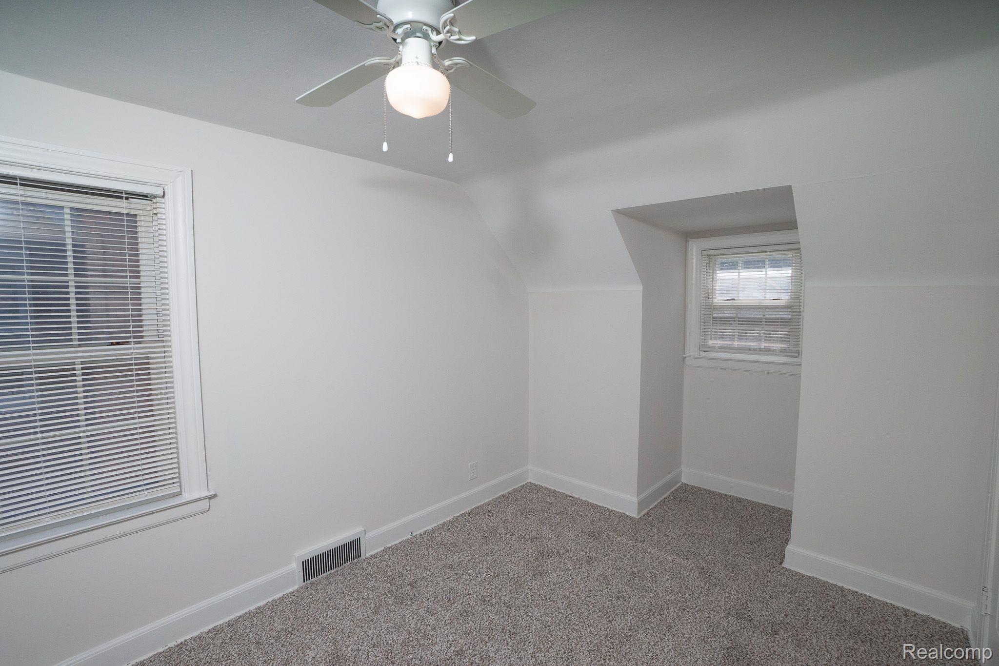 5290 DEVONSHIRE Road