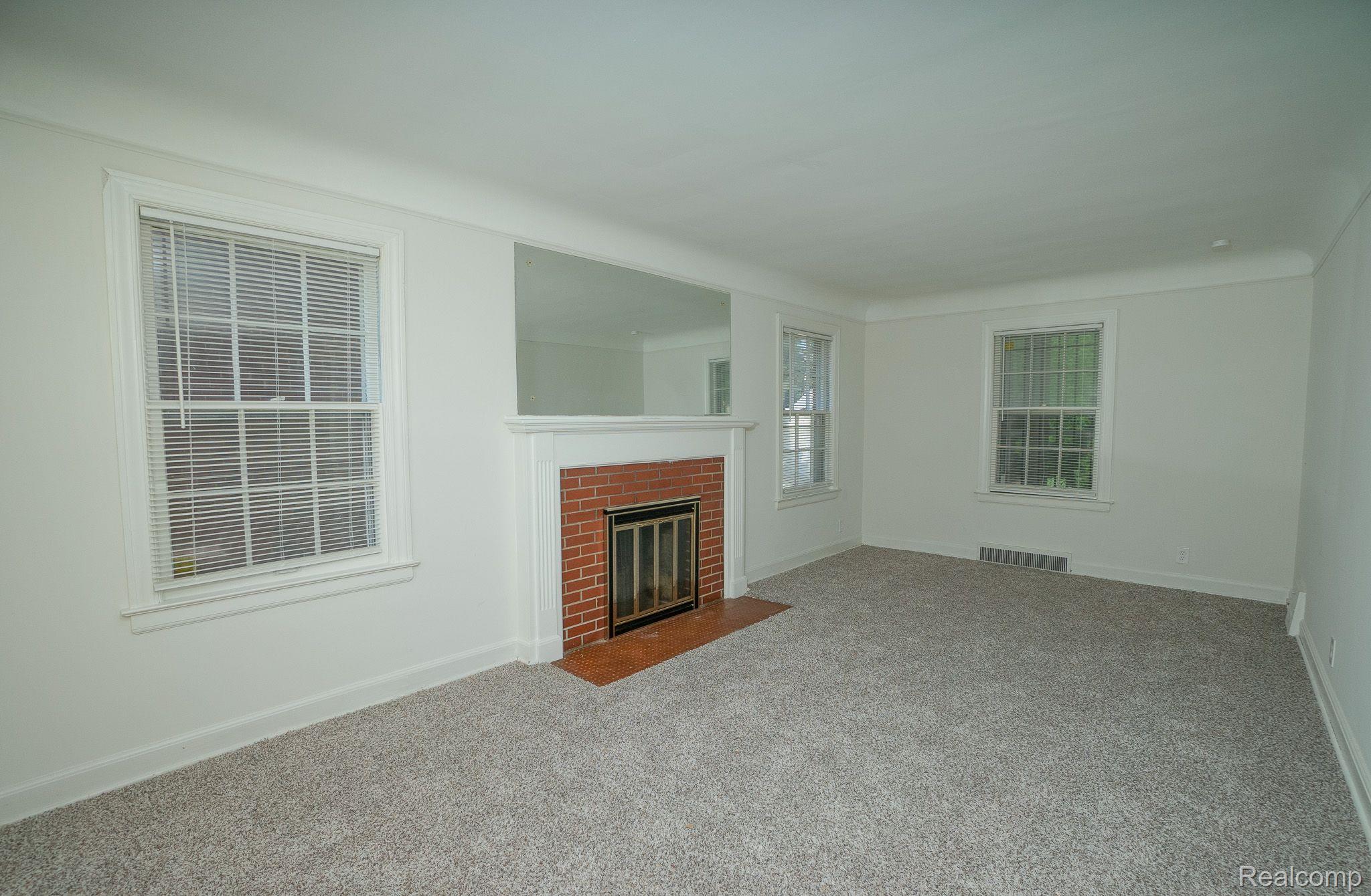 5290 DEVONSHIRE Road