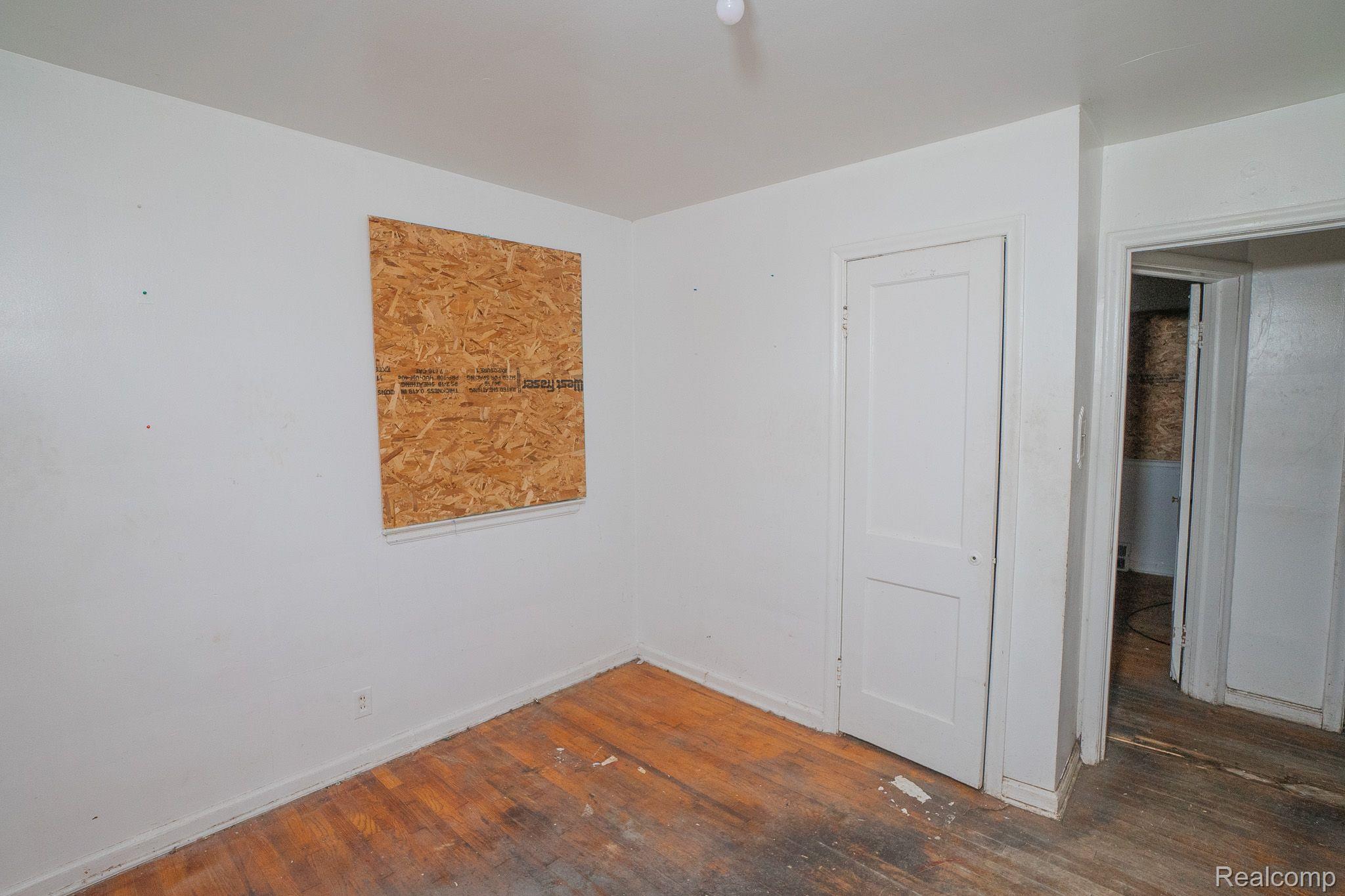 19222 RIOPELLE Street