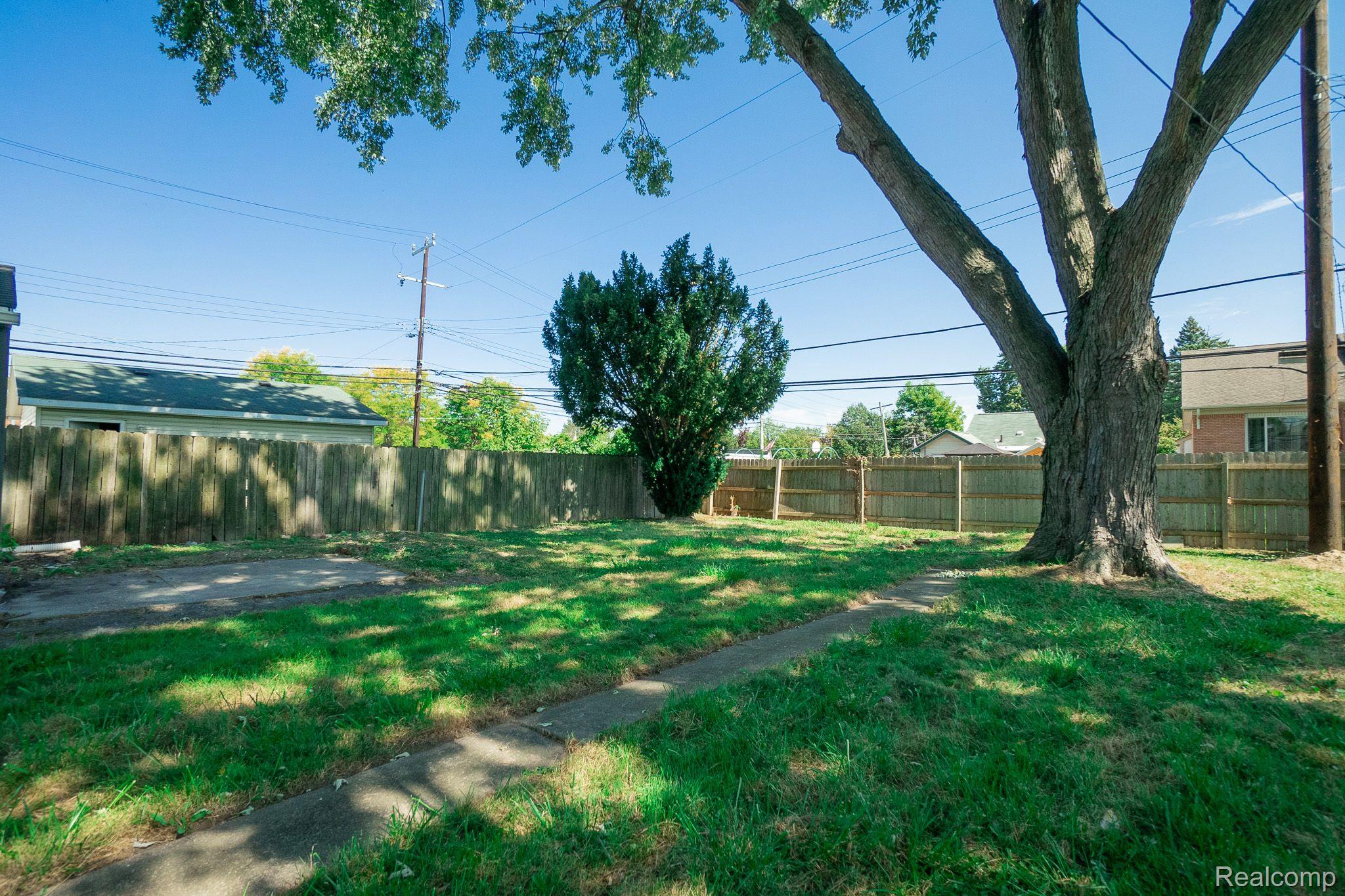 15051 BAILEY Street