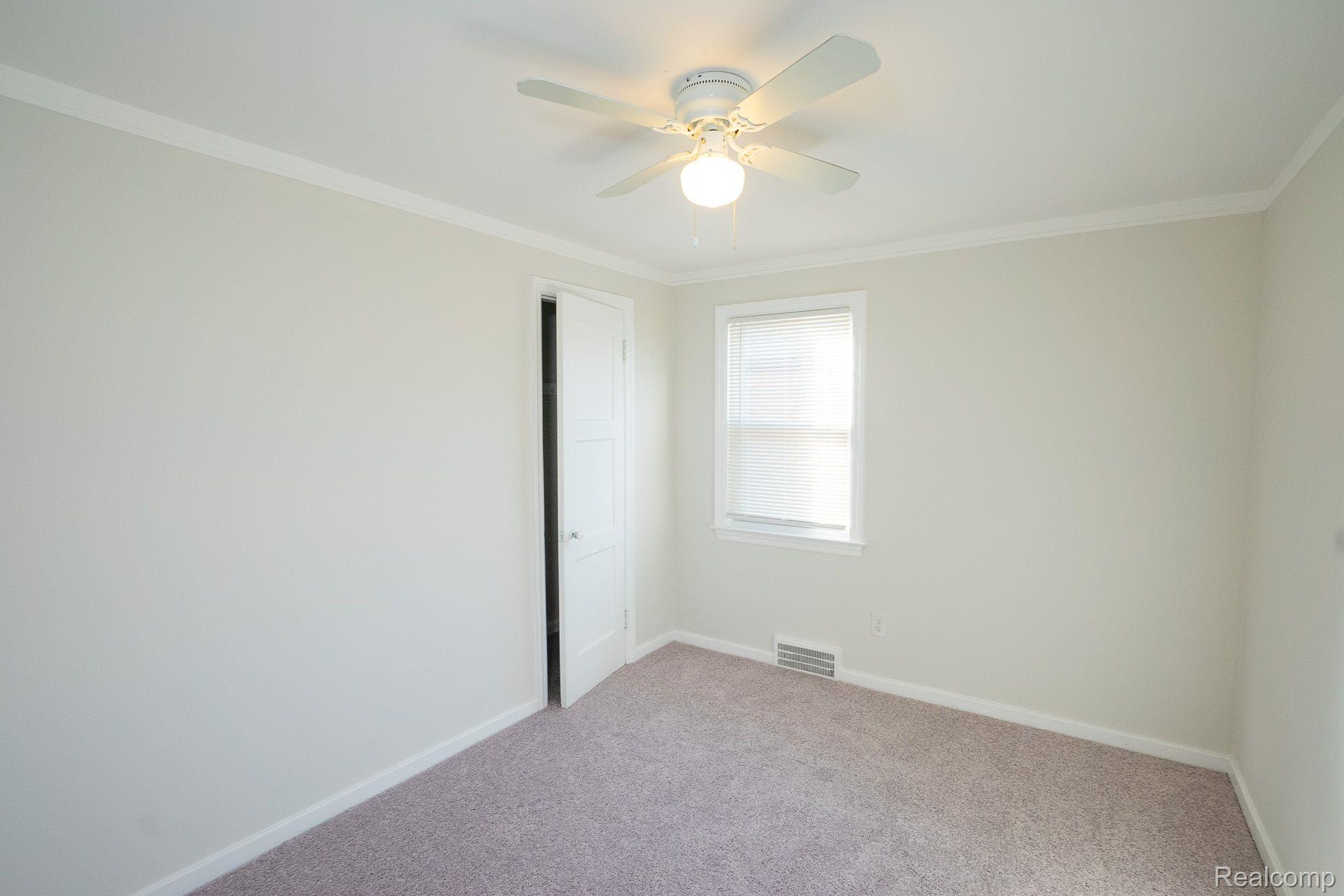 16615 FAIRMOUNT Drive