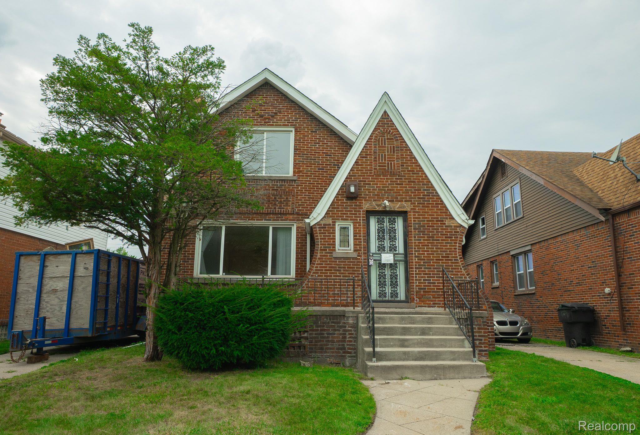 14941 FREELAND Street