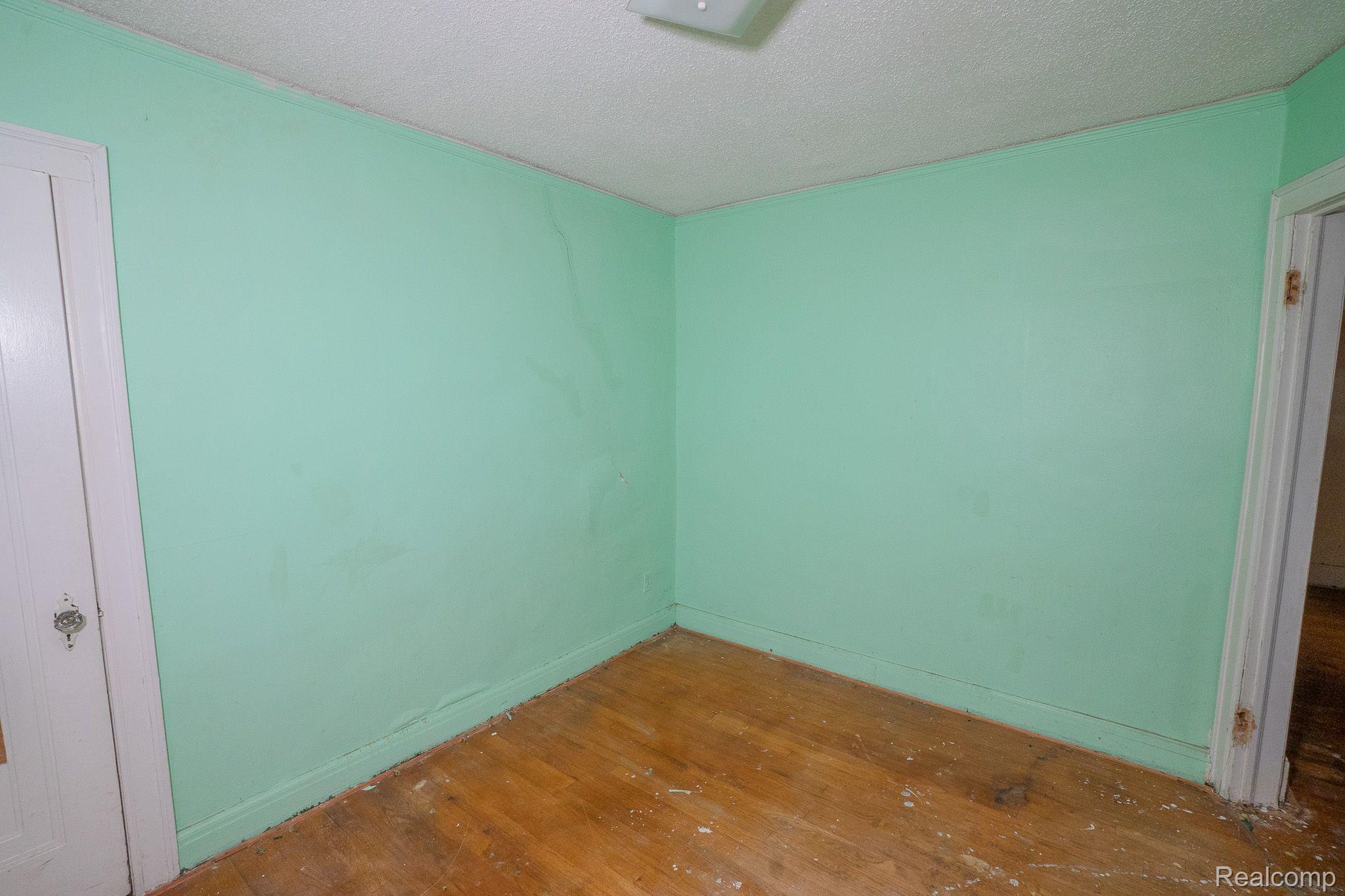 14941 FREELAND Street