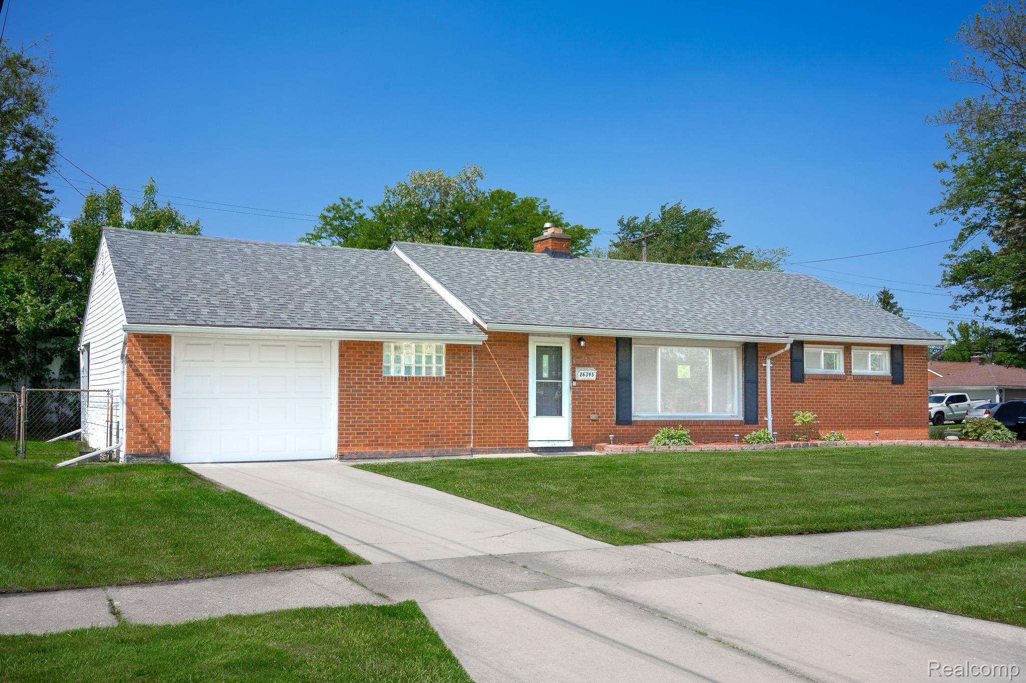 26395 Dale Ct Court
