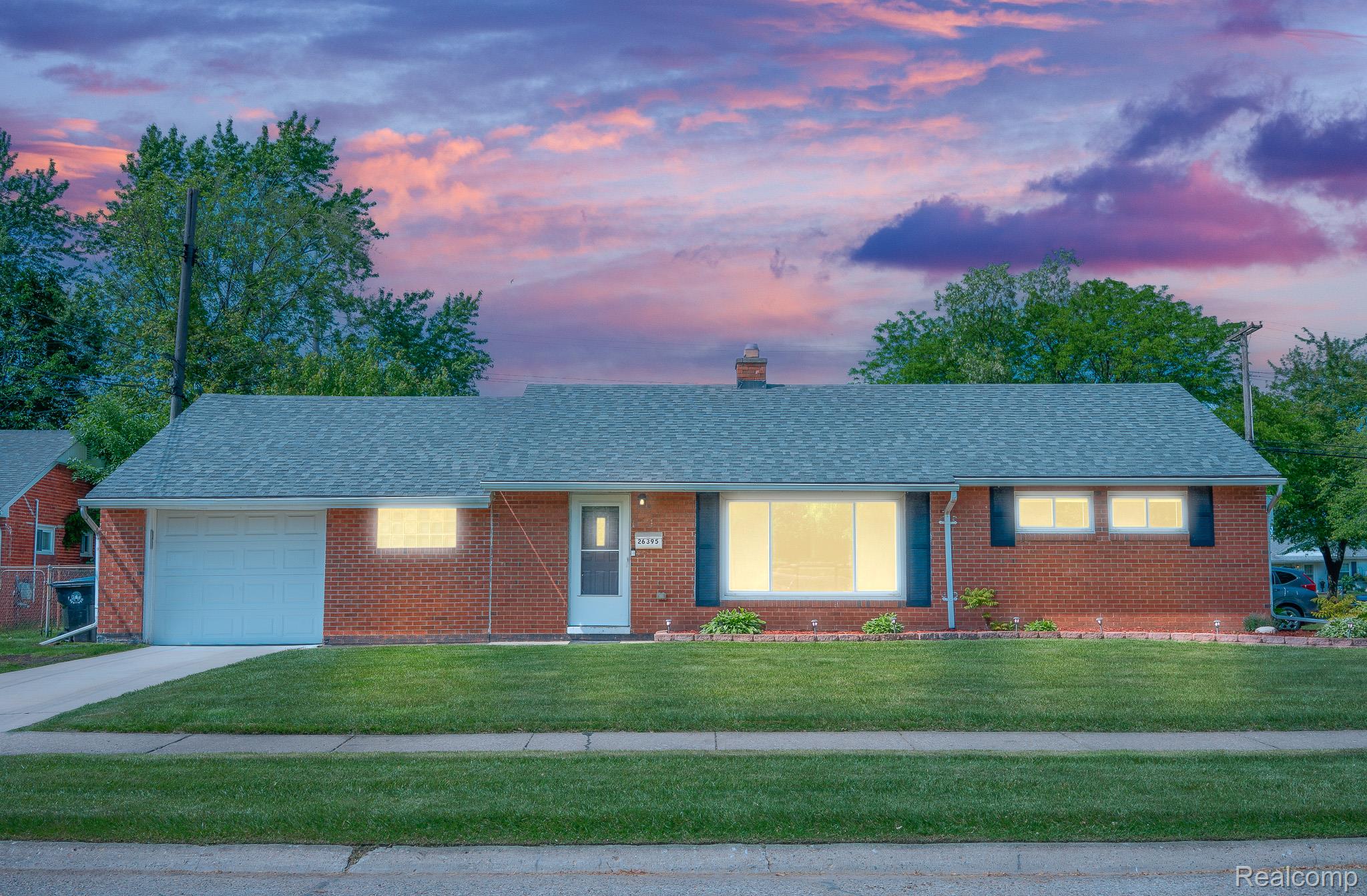 26395 Dale Ct Court
