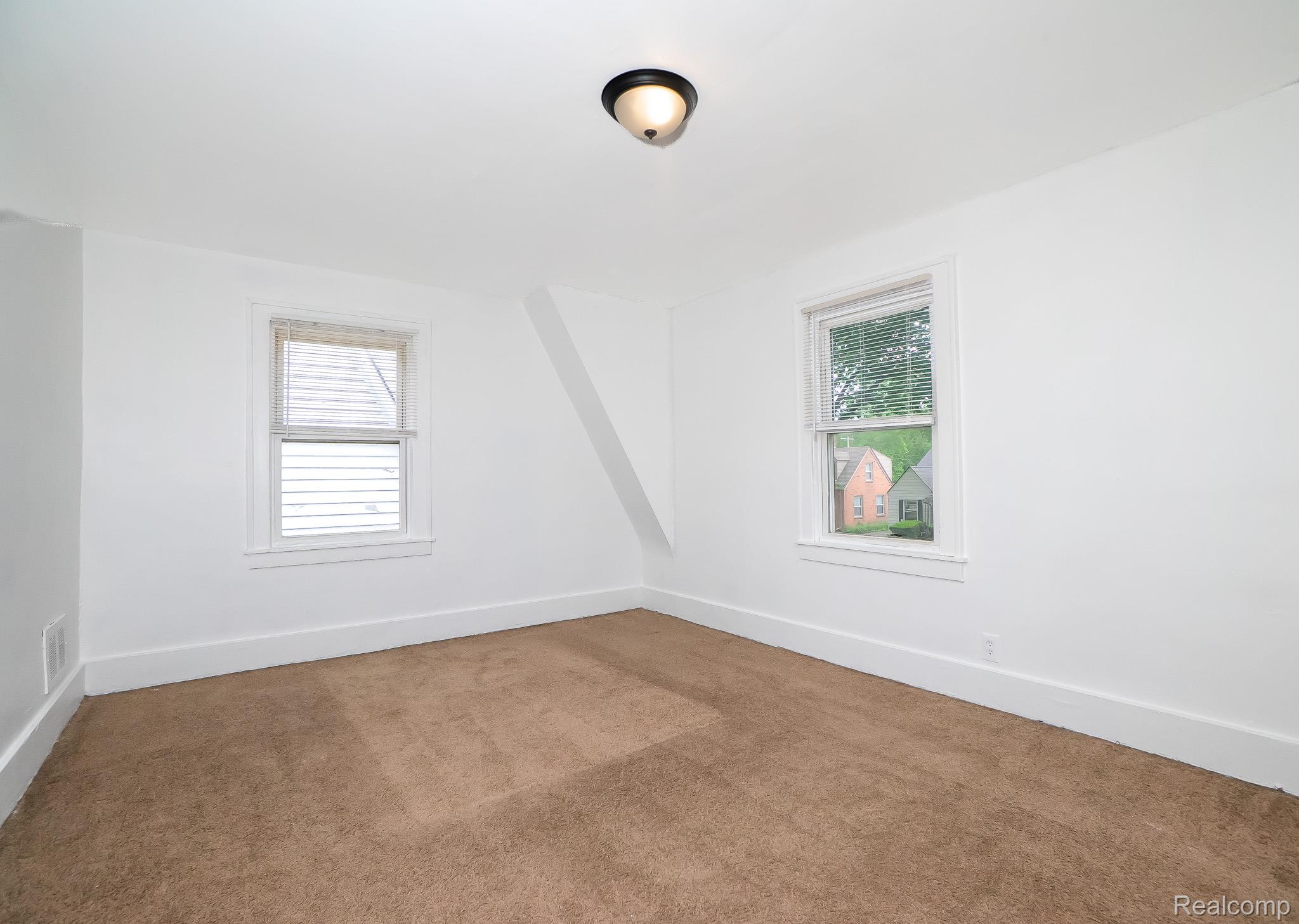 17376 Fielding Street