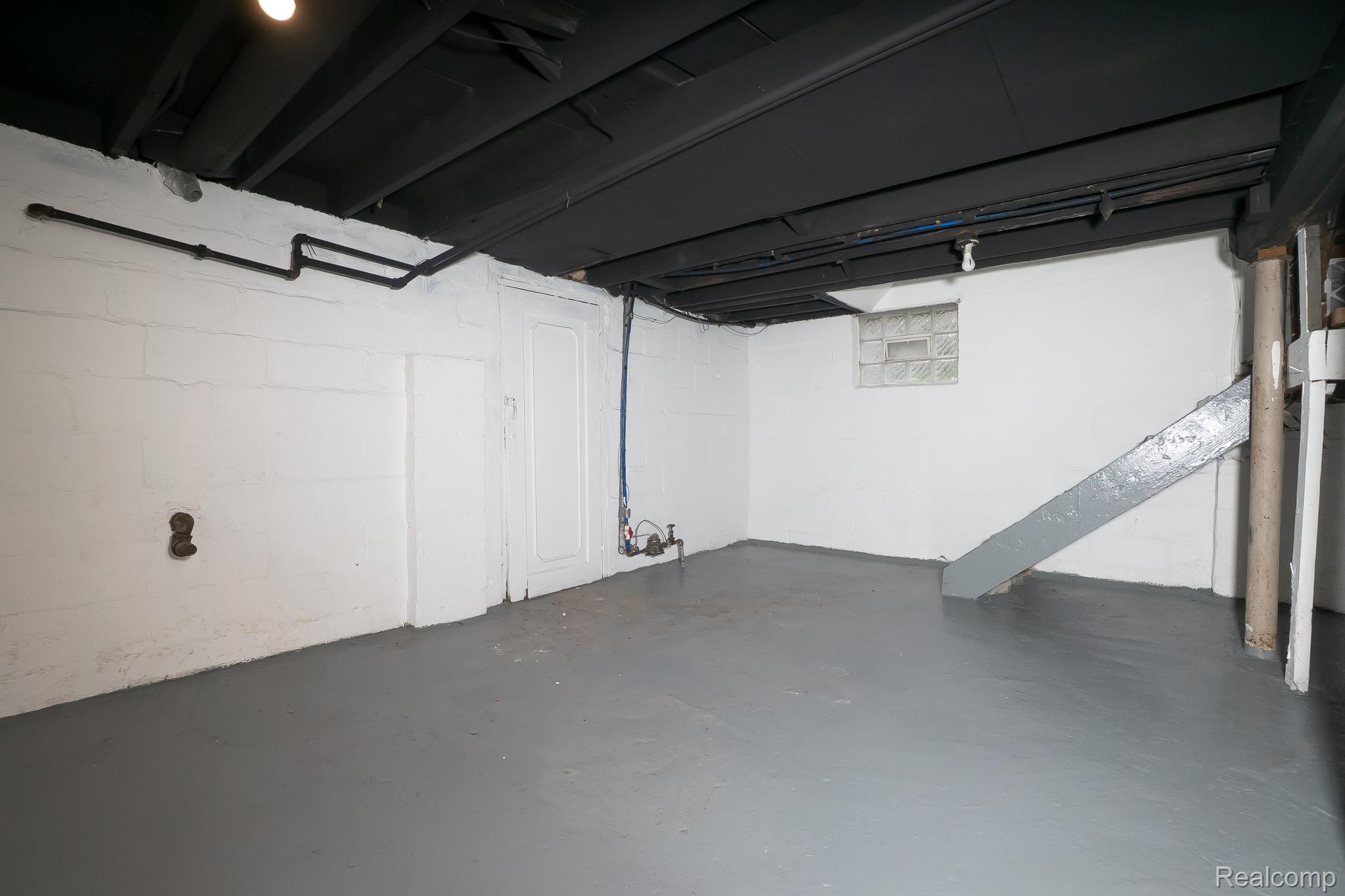 17376 Fielding Street