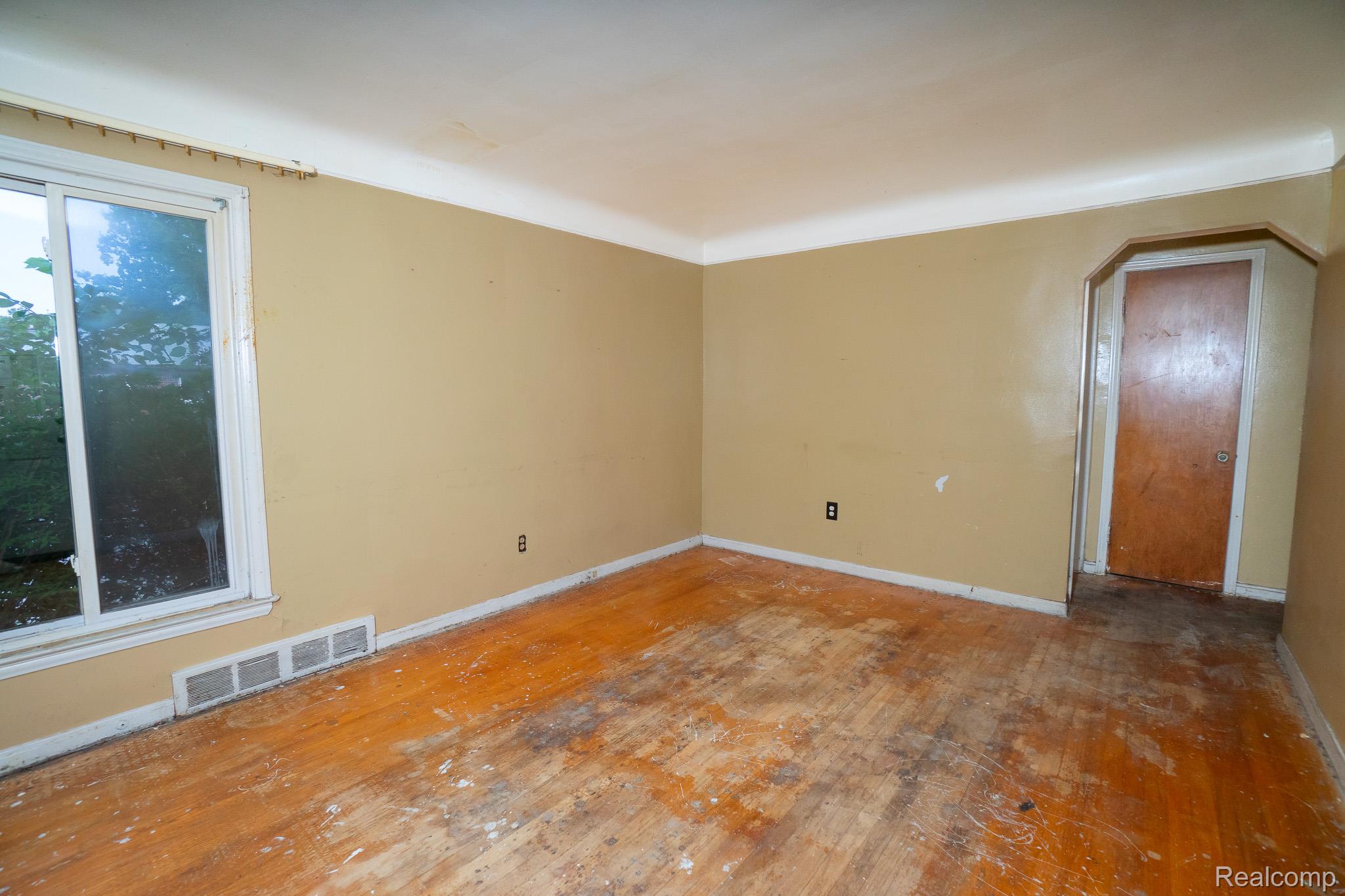 13150 GLENFIELD Street