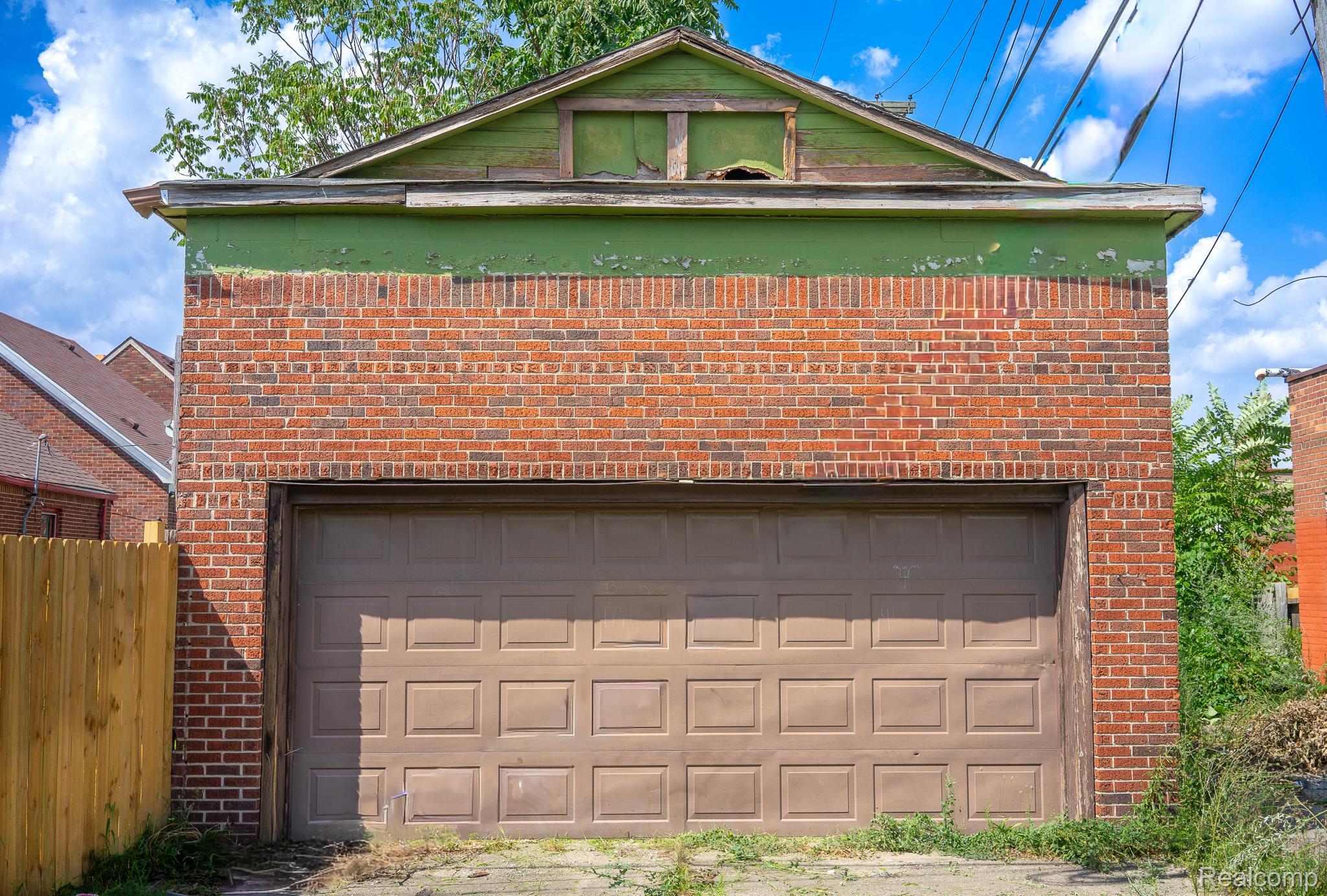 19126 STOTTER Street