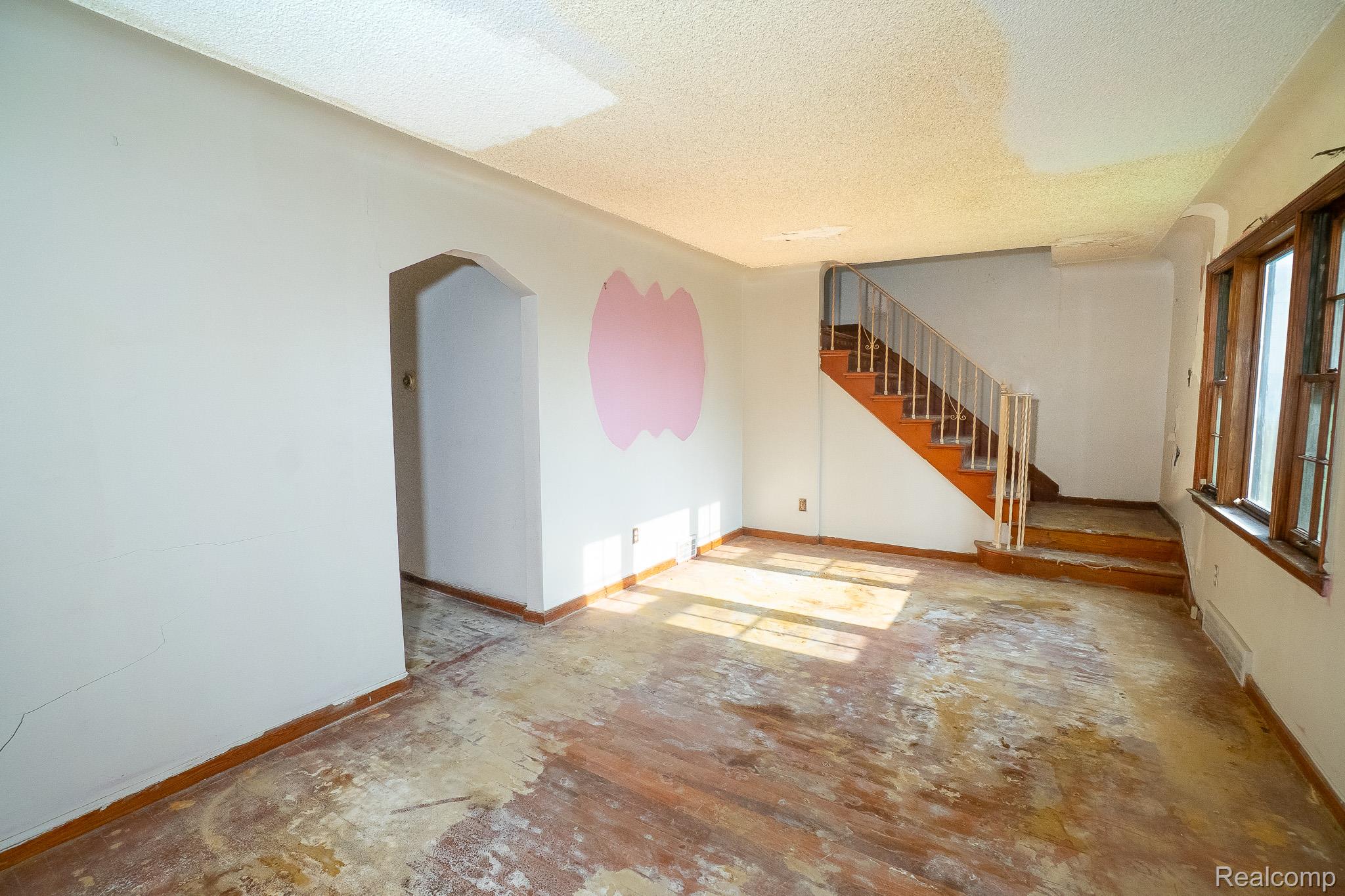 19126 STOTTER Street