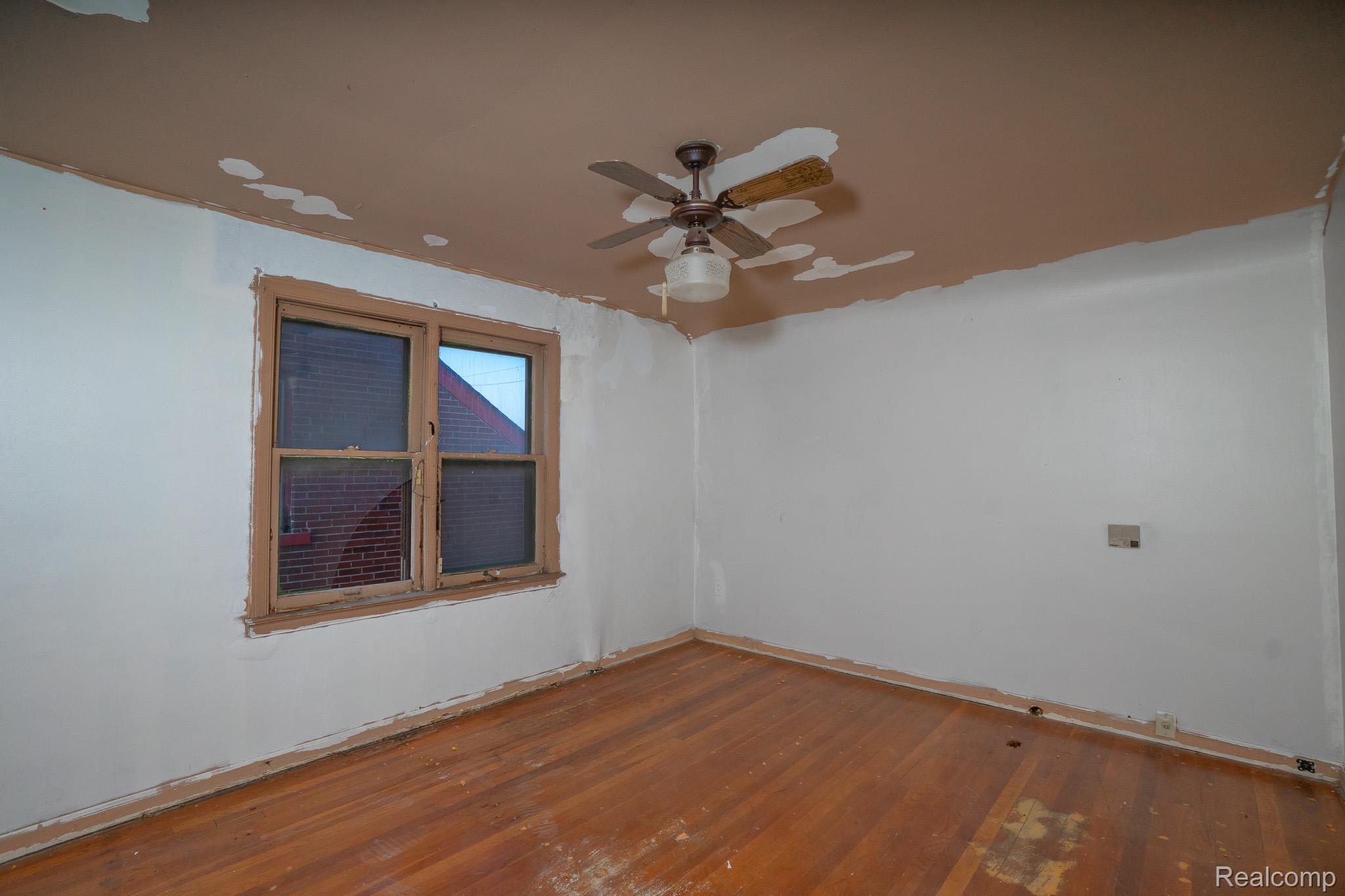 19126 STOTTER Street