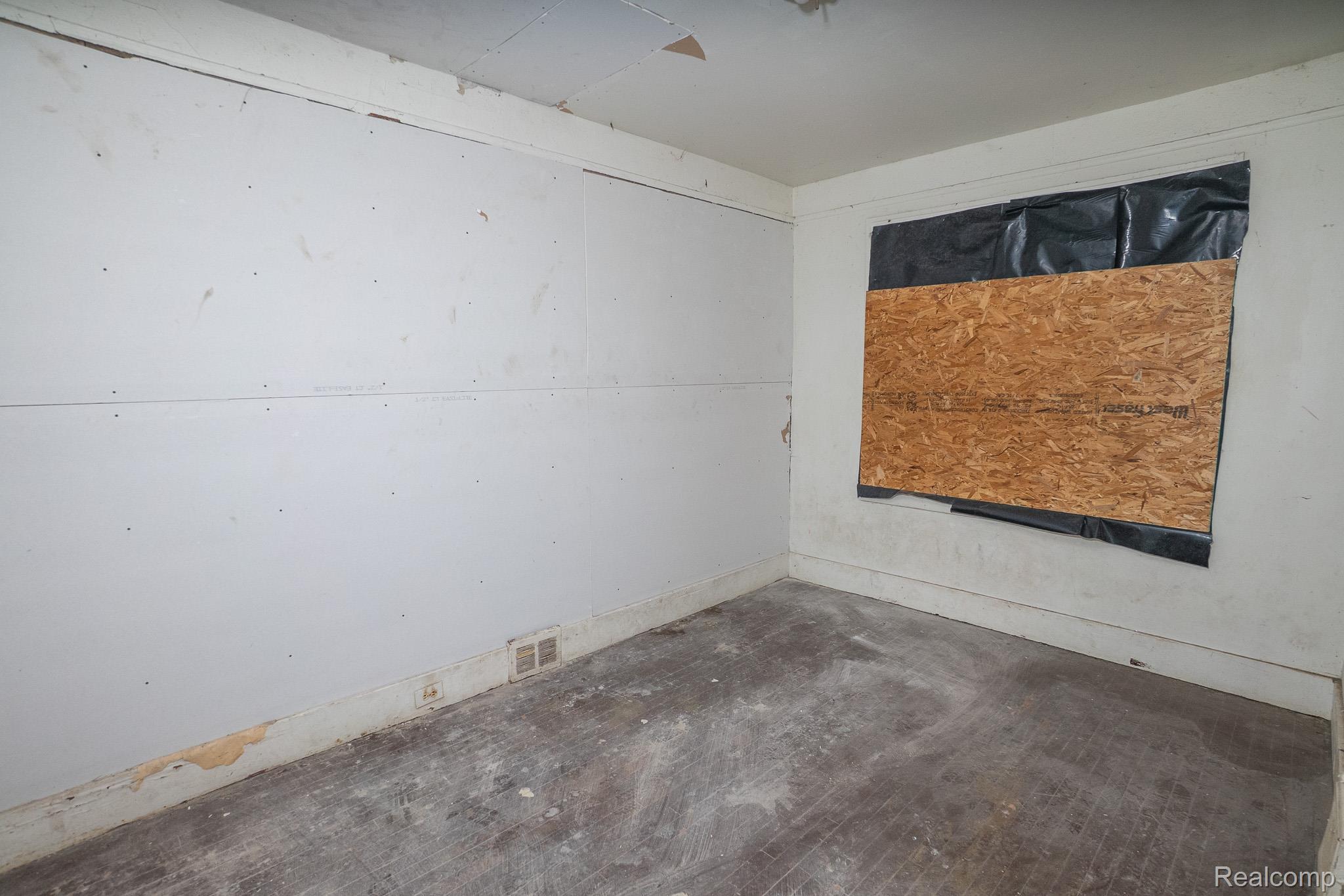 13057 CHELSEA Street