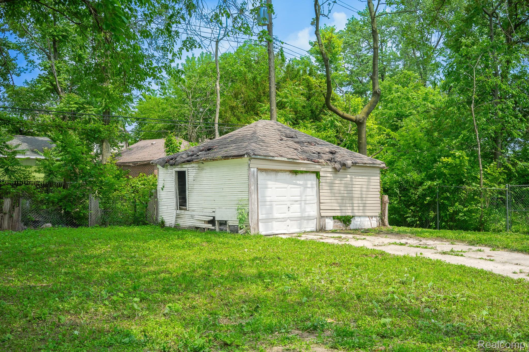 13057 CHELSEA Street