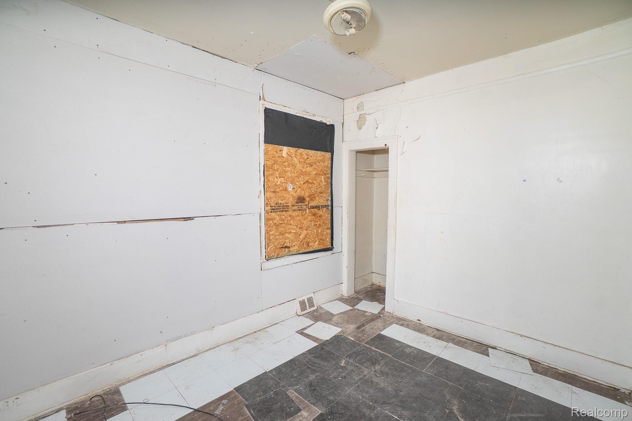 13057 CHELSEA Street