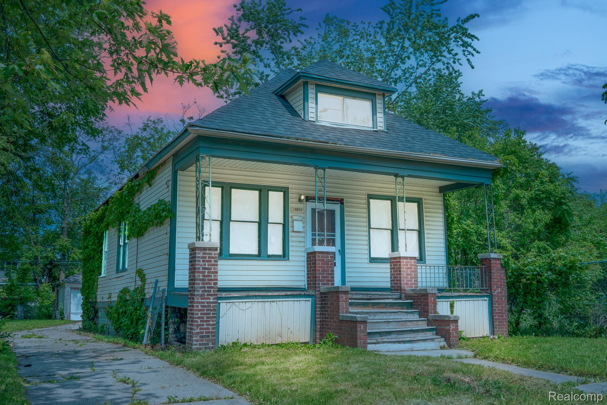 13057 CHELSEA Street