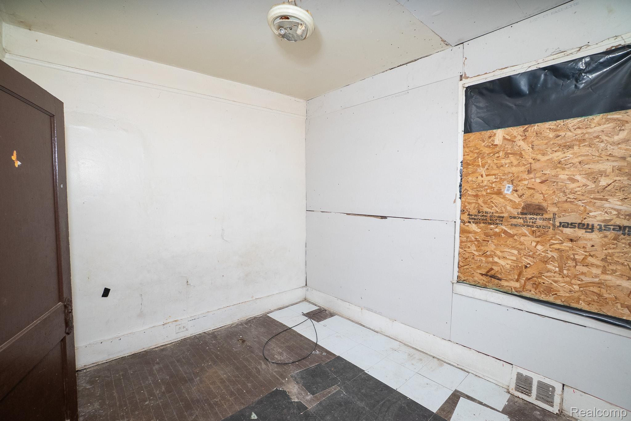 13057 CHELSEA Street