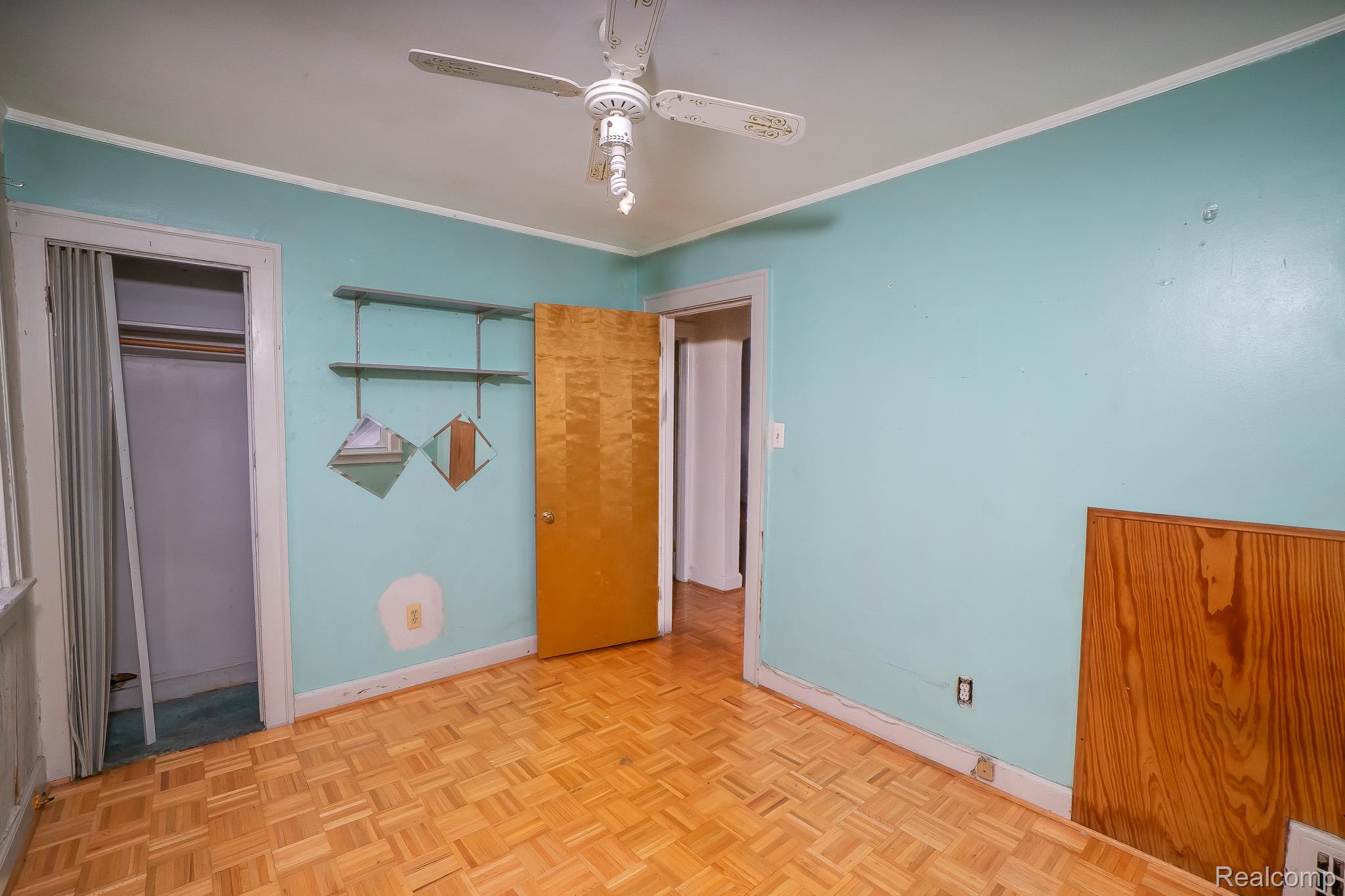 15859 Cloverlawn Street