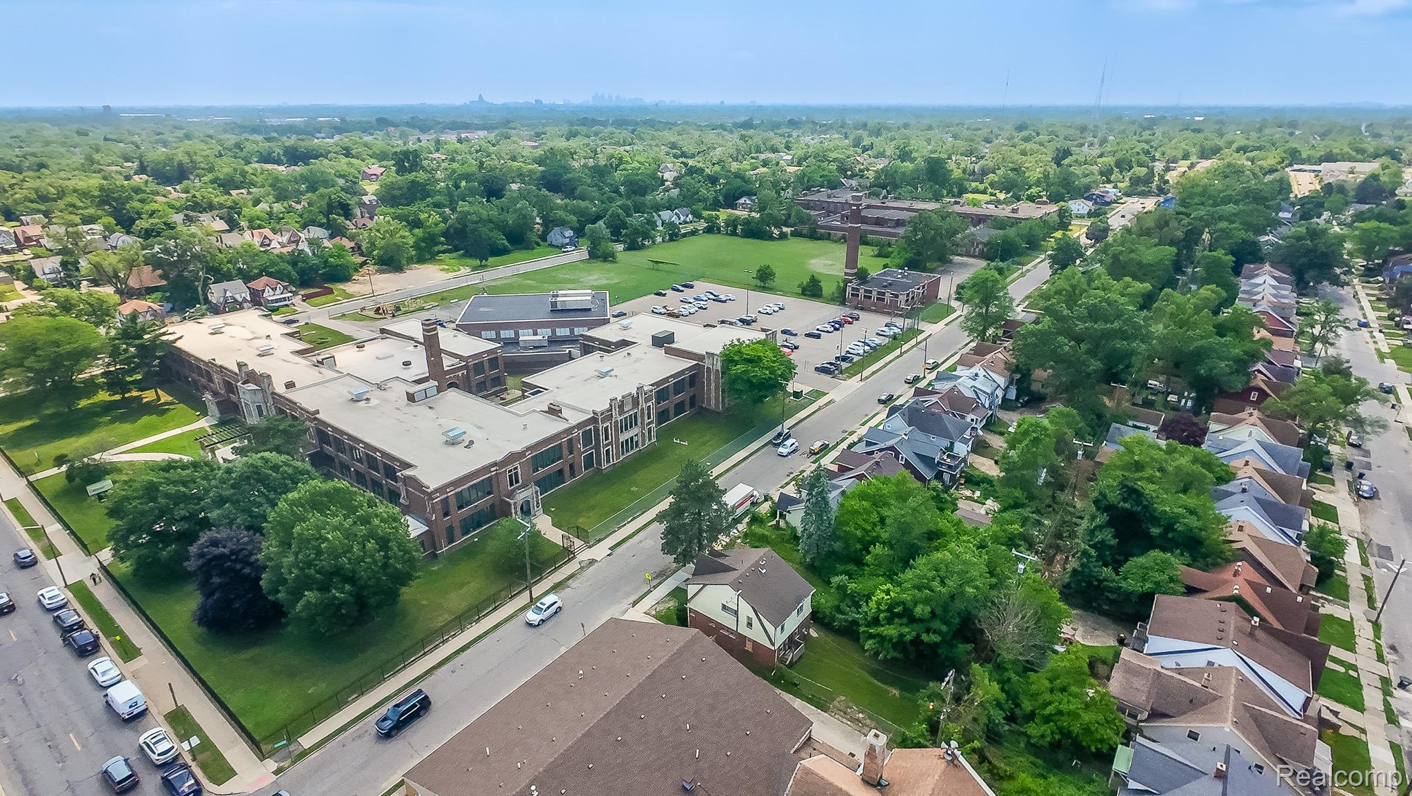 15859 Cloverlawn Street