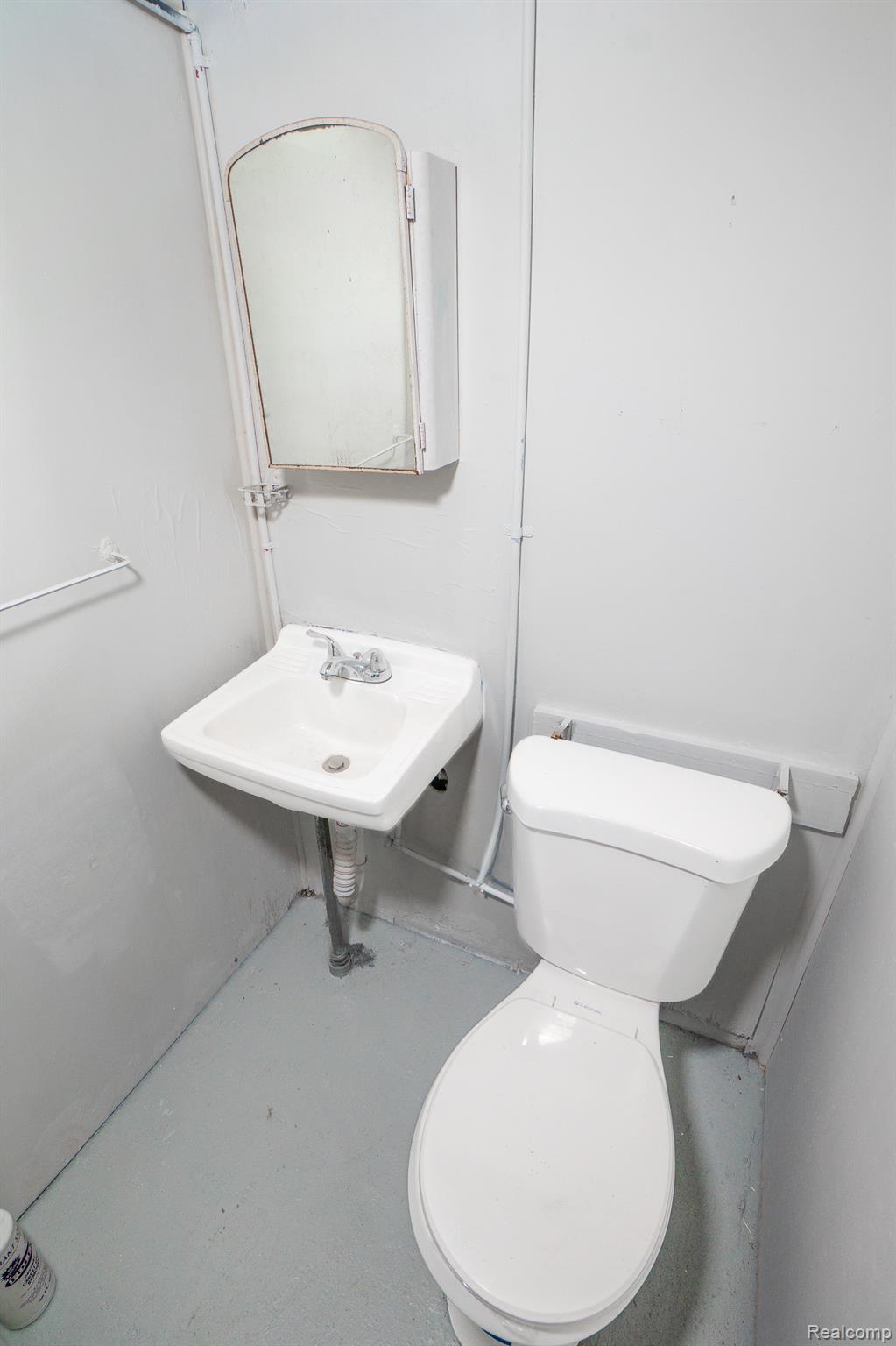 19145 STRASBURG Street