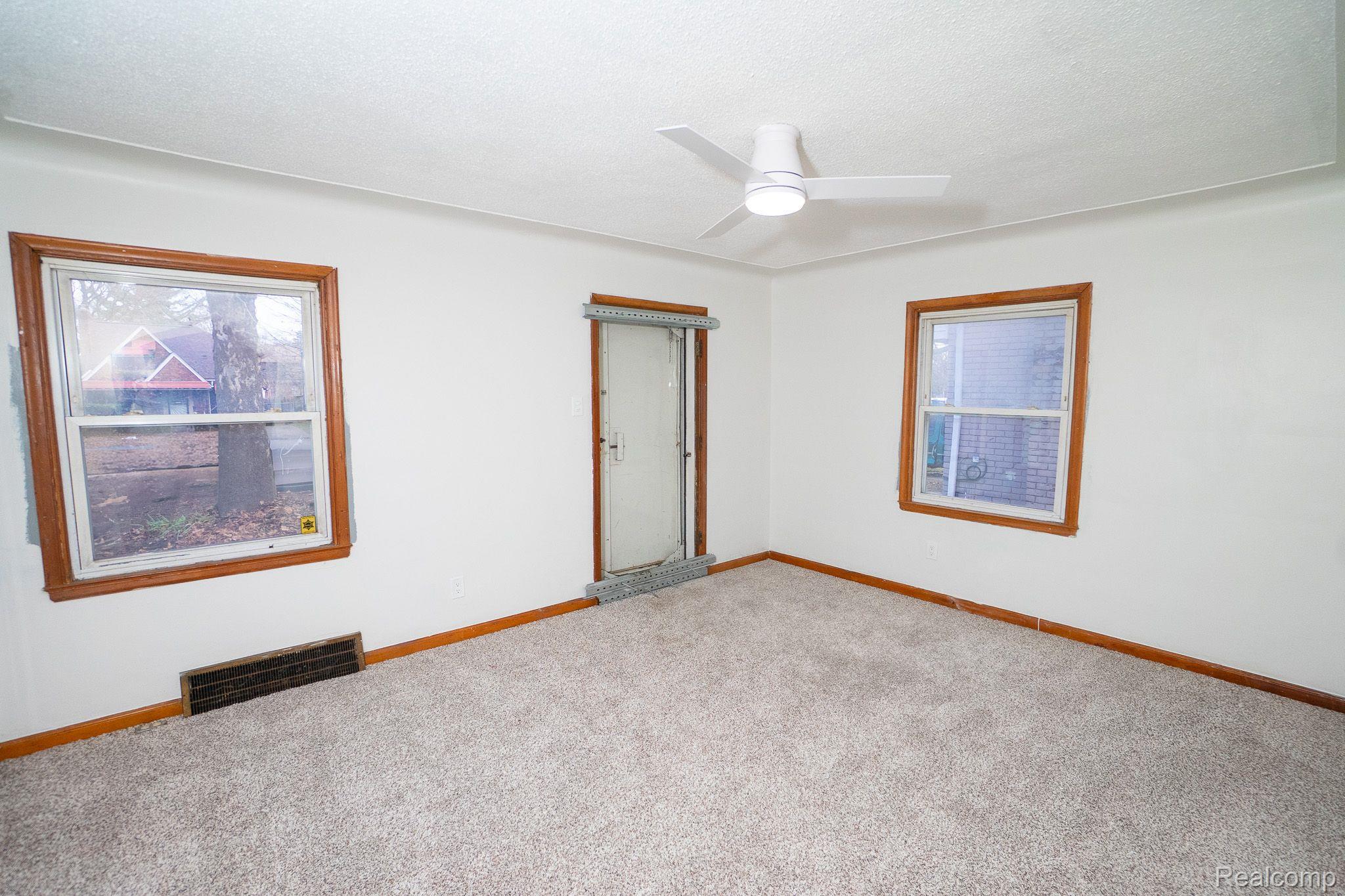 19145 STRASBURG Street