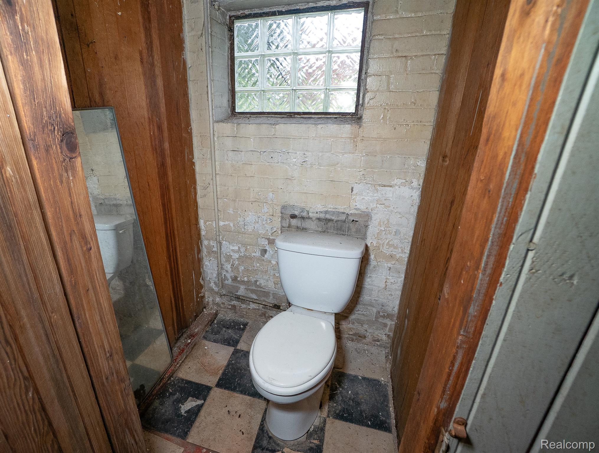 12151 Corbett Street